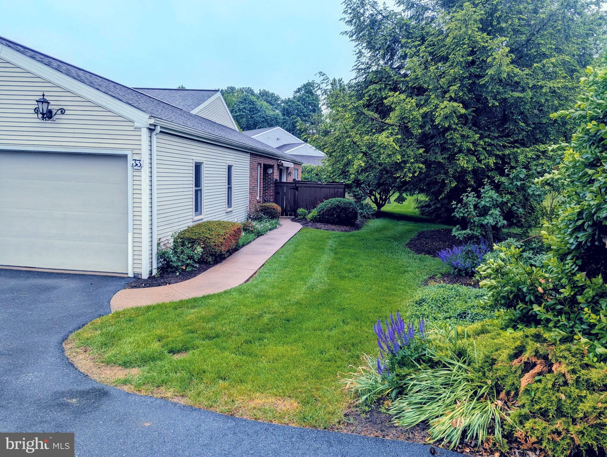 WOODLAND ESTATES - Residential
