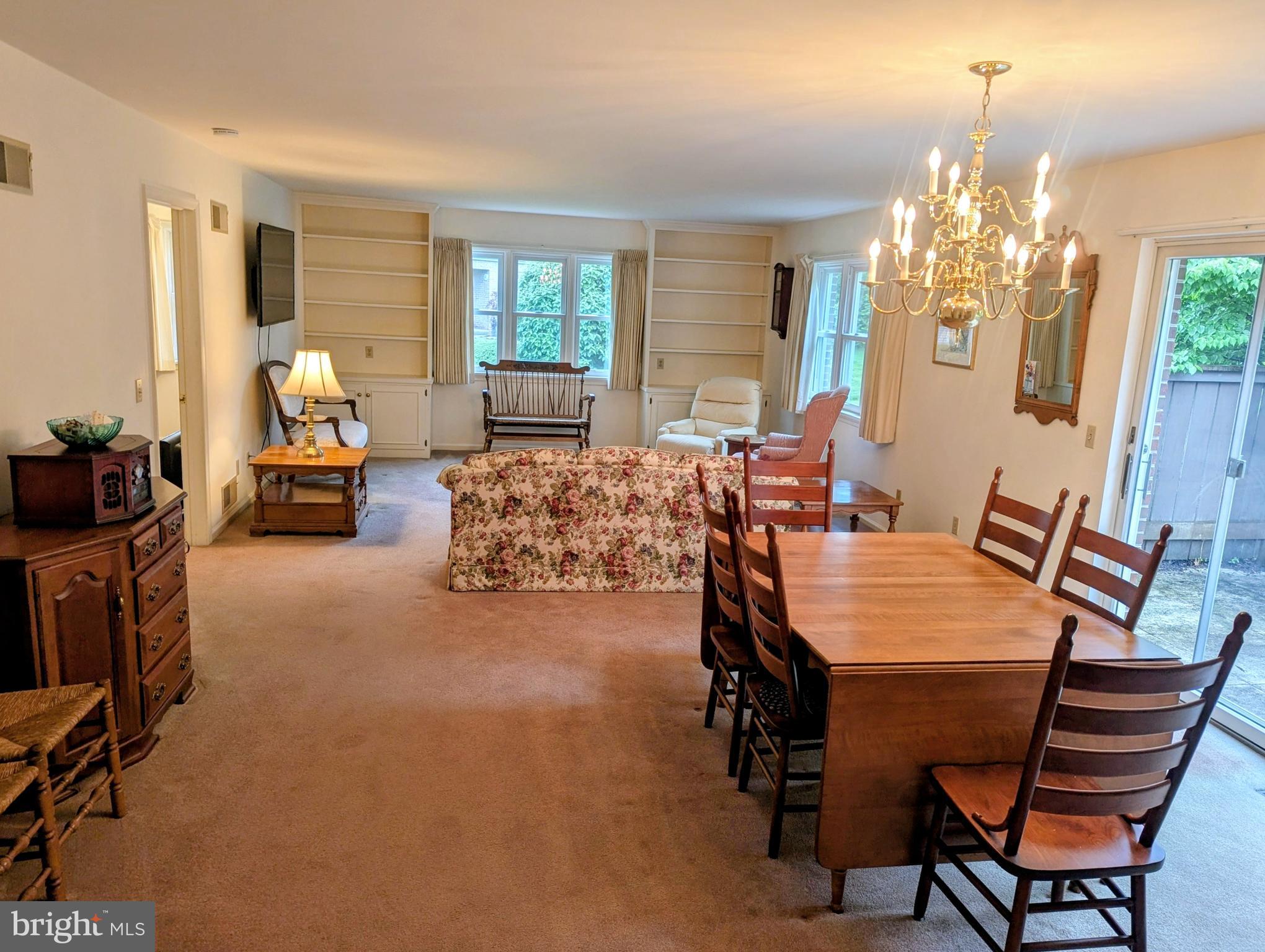 WOODLAND ESTATES - Residential
