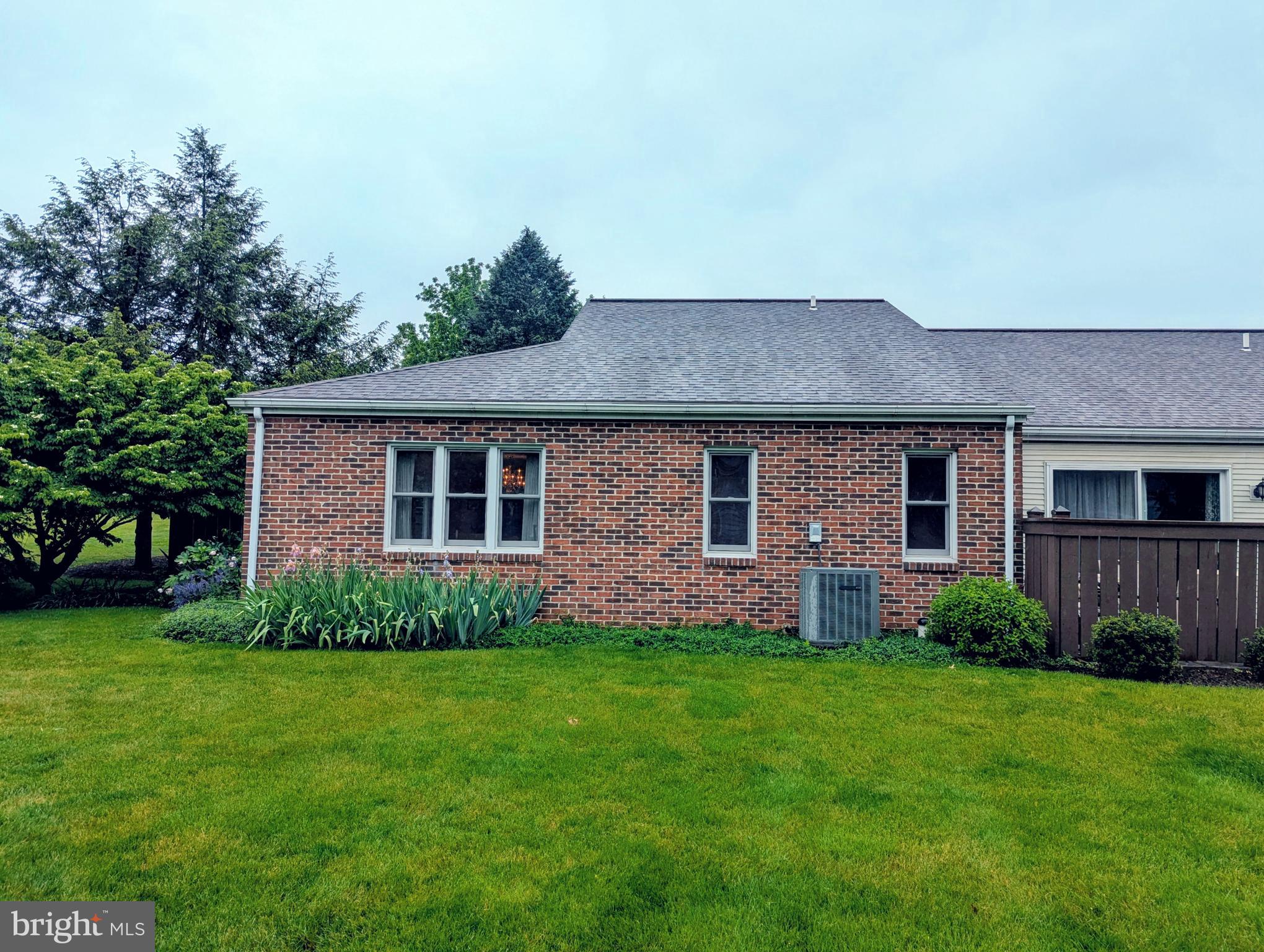 WOODLAND ESTATES - Residential