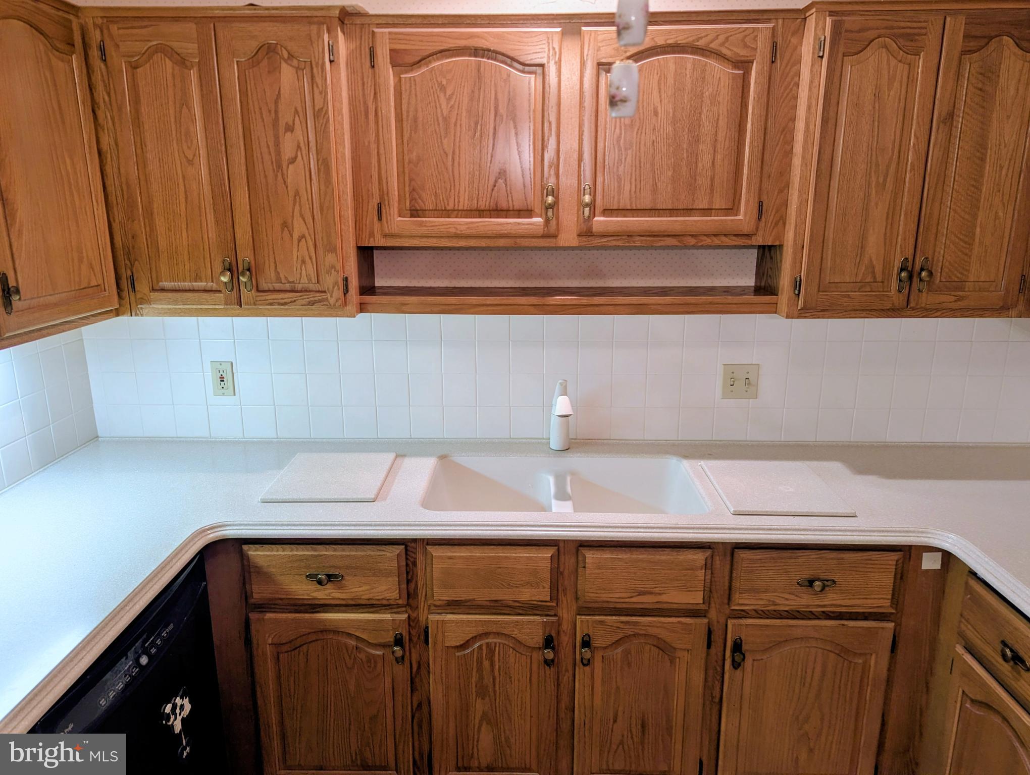 WOODLAND ESTATES - Residential