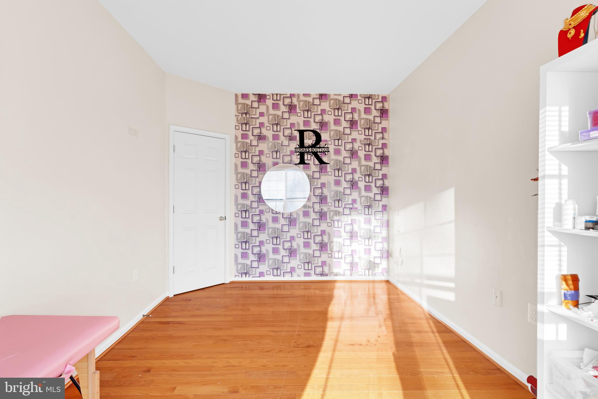 RED BUD RUN - Residential