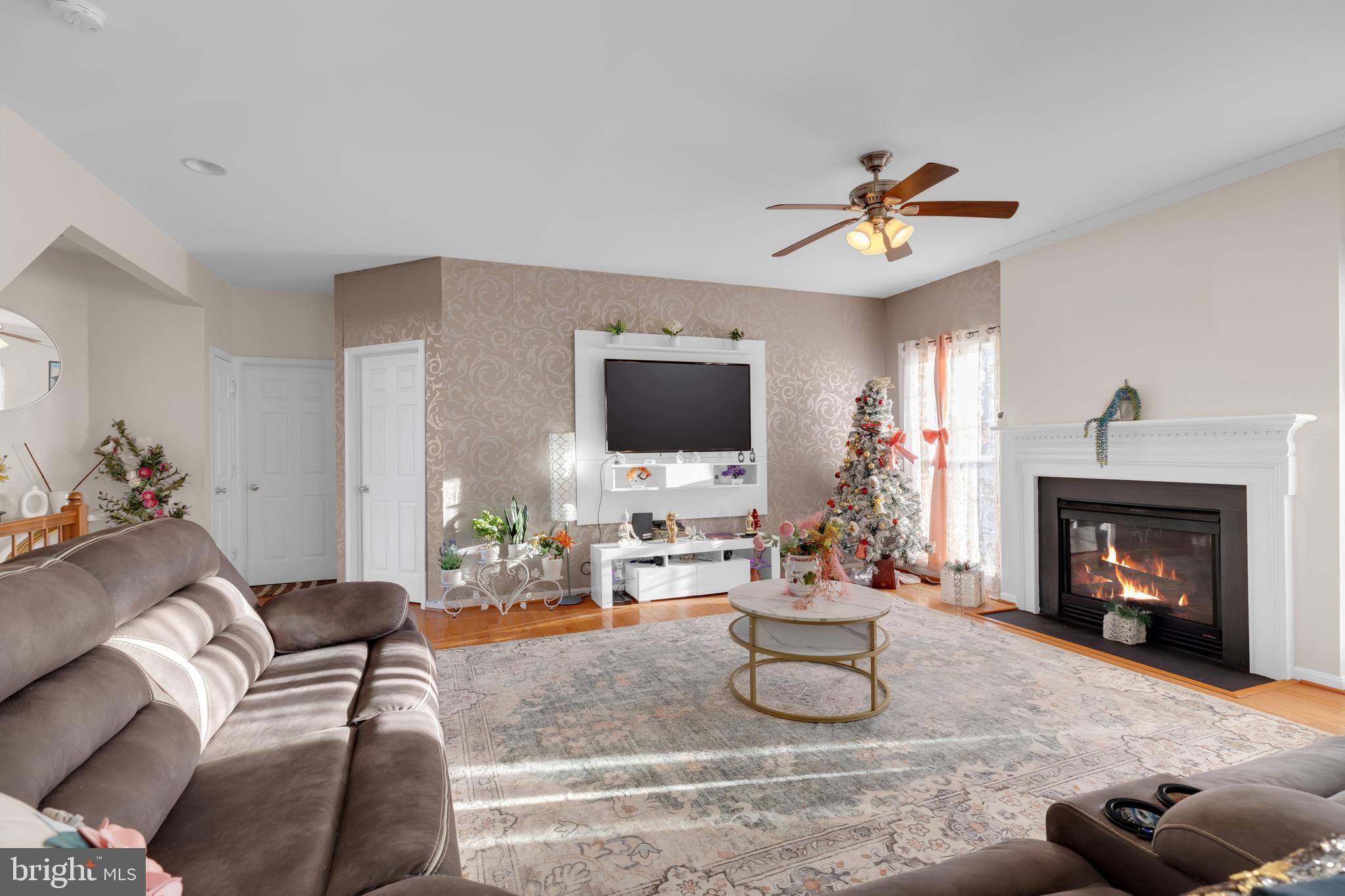 RED BUD RUN - Residential