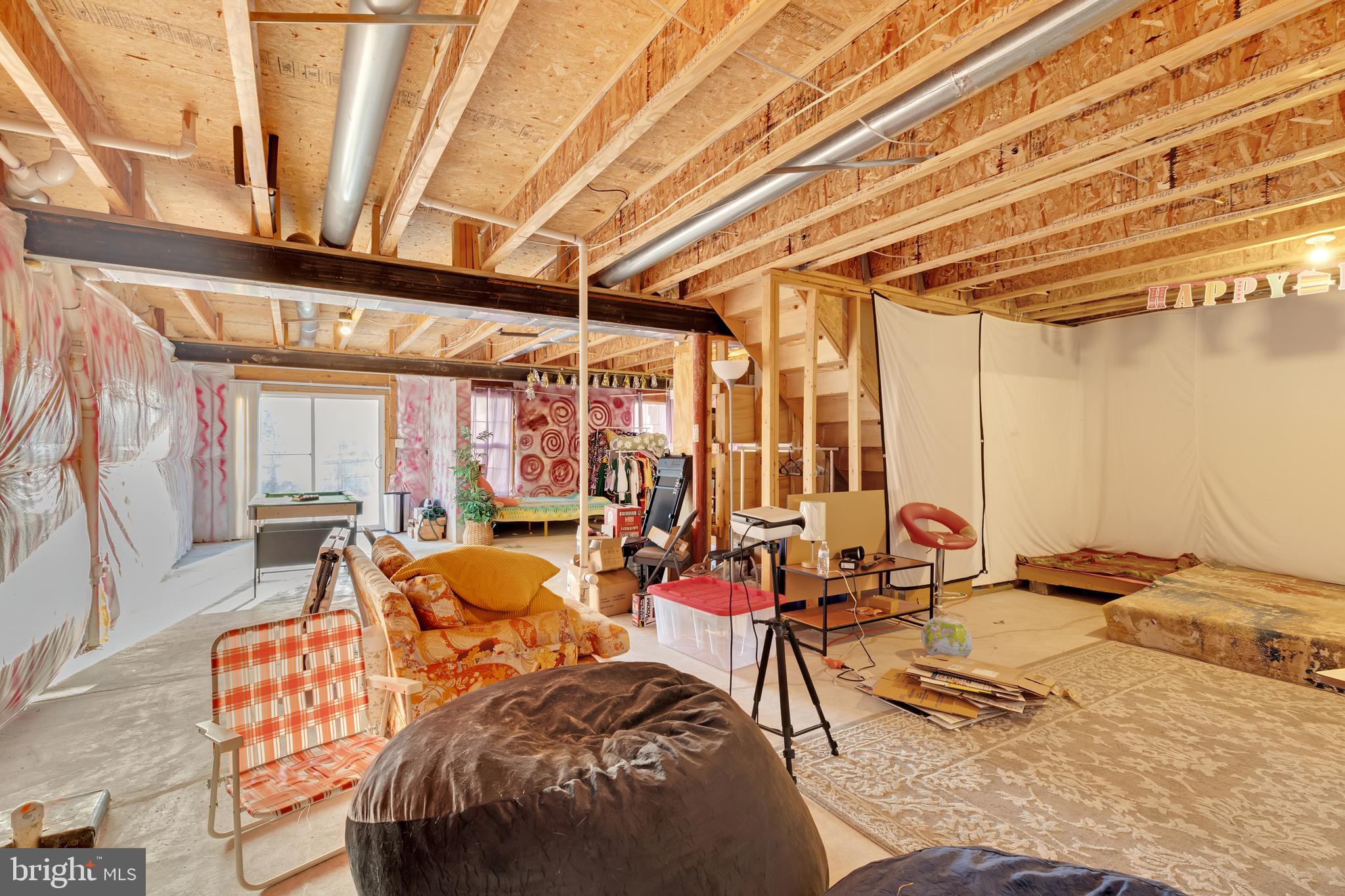 RED BUD RUN - Residential