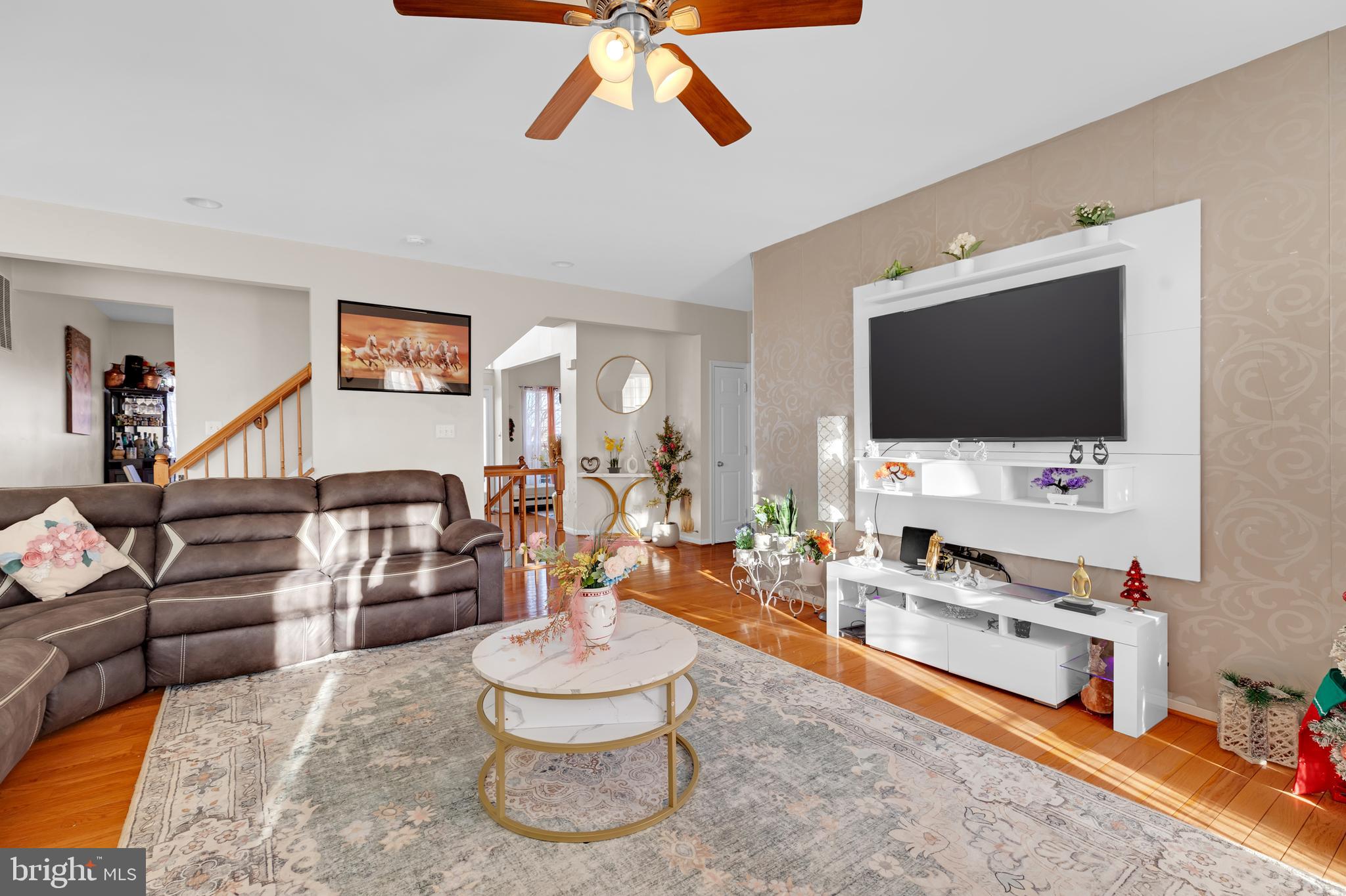 RED BUD RUN - Residential