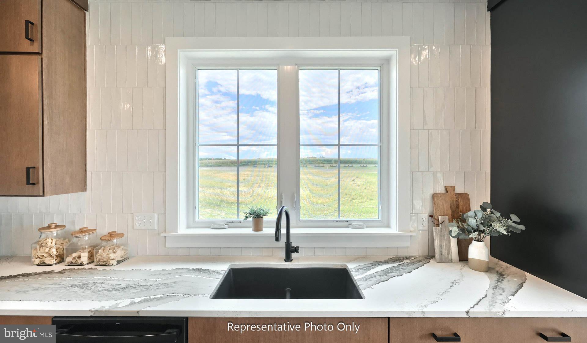 AUTUMN CHASE - Residential