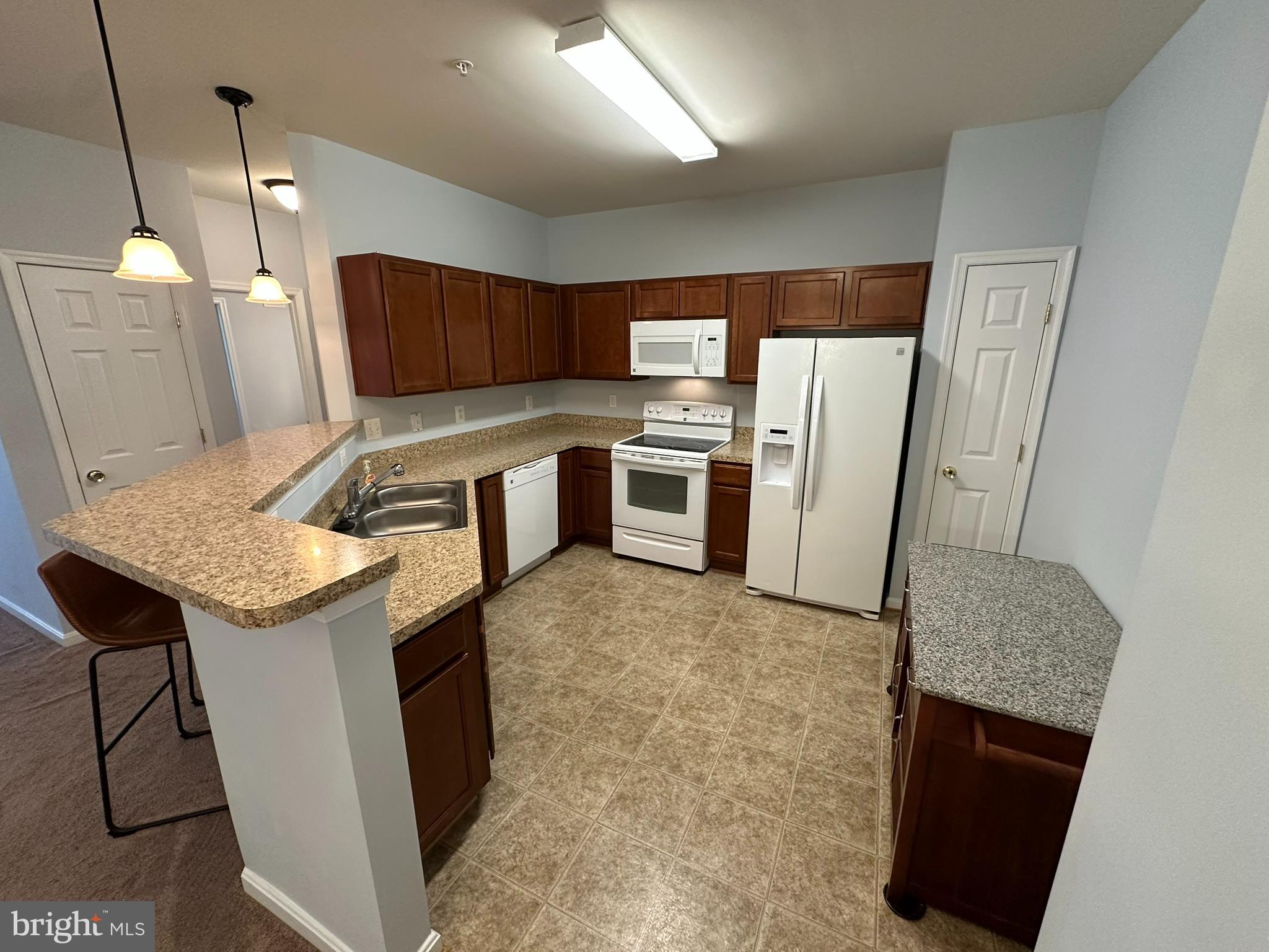 RESIDENCES AT WILDEWOOD - Residential