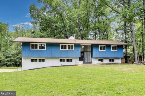 804 W Tantallon Drive, Fort Washington, MD MLS: MDPG2150054