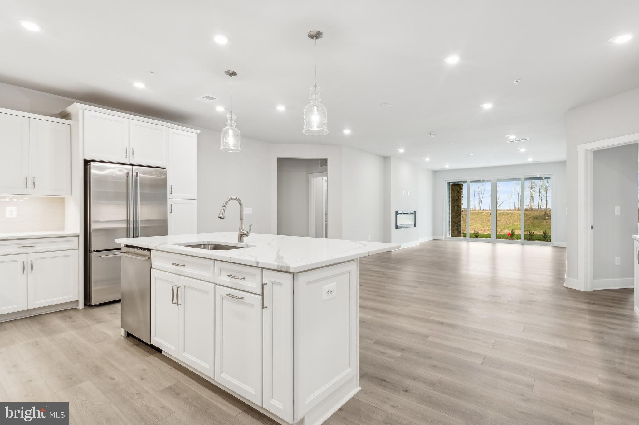 FOUR SEASONS AT KENT ISLAND - Residential