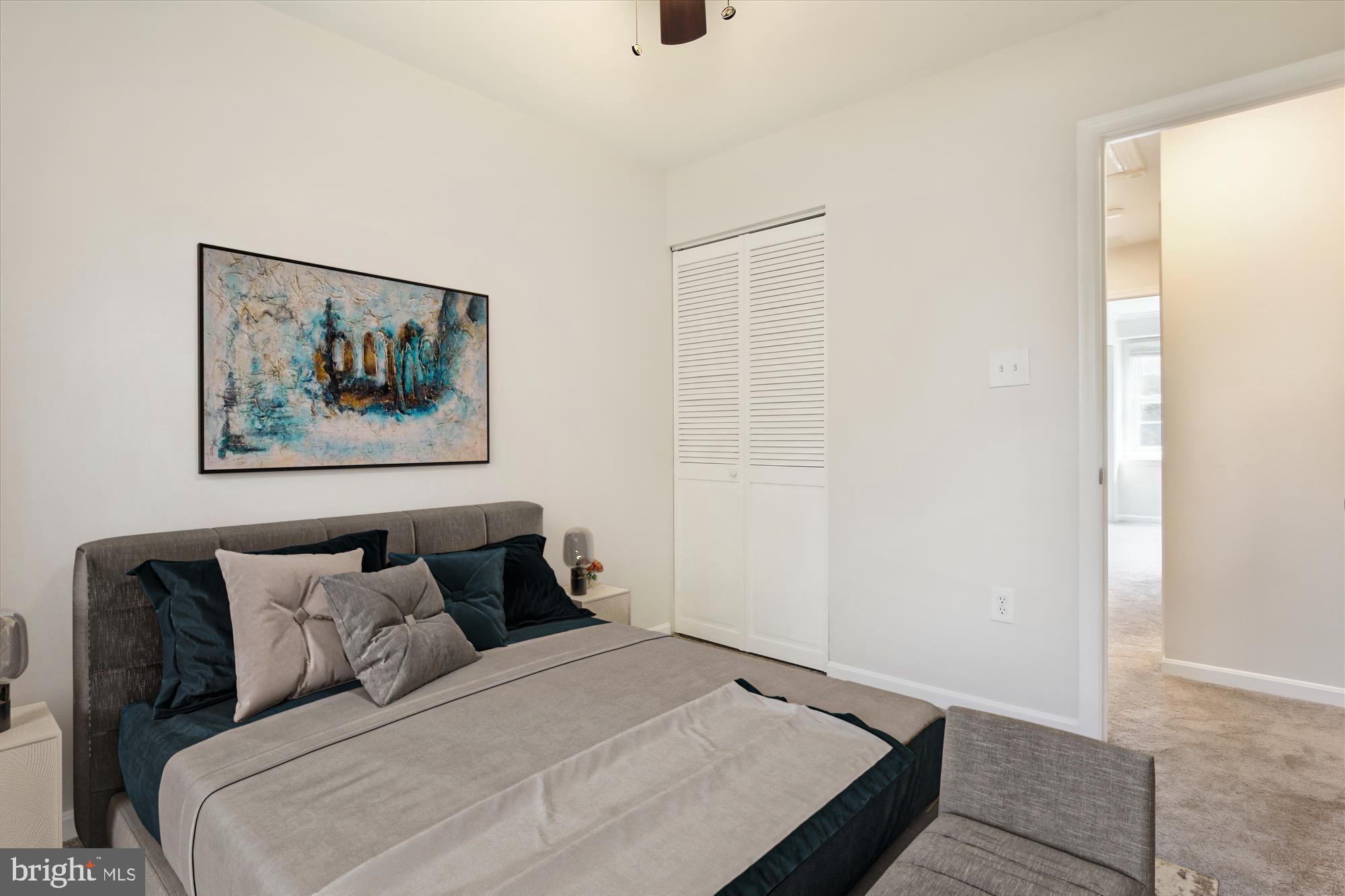 LAKEPOINTE - Residential