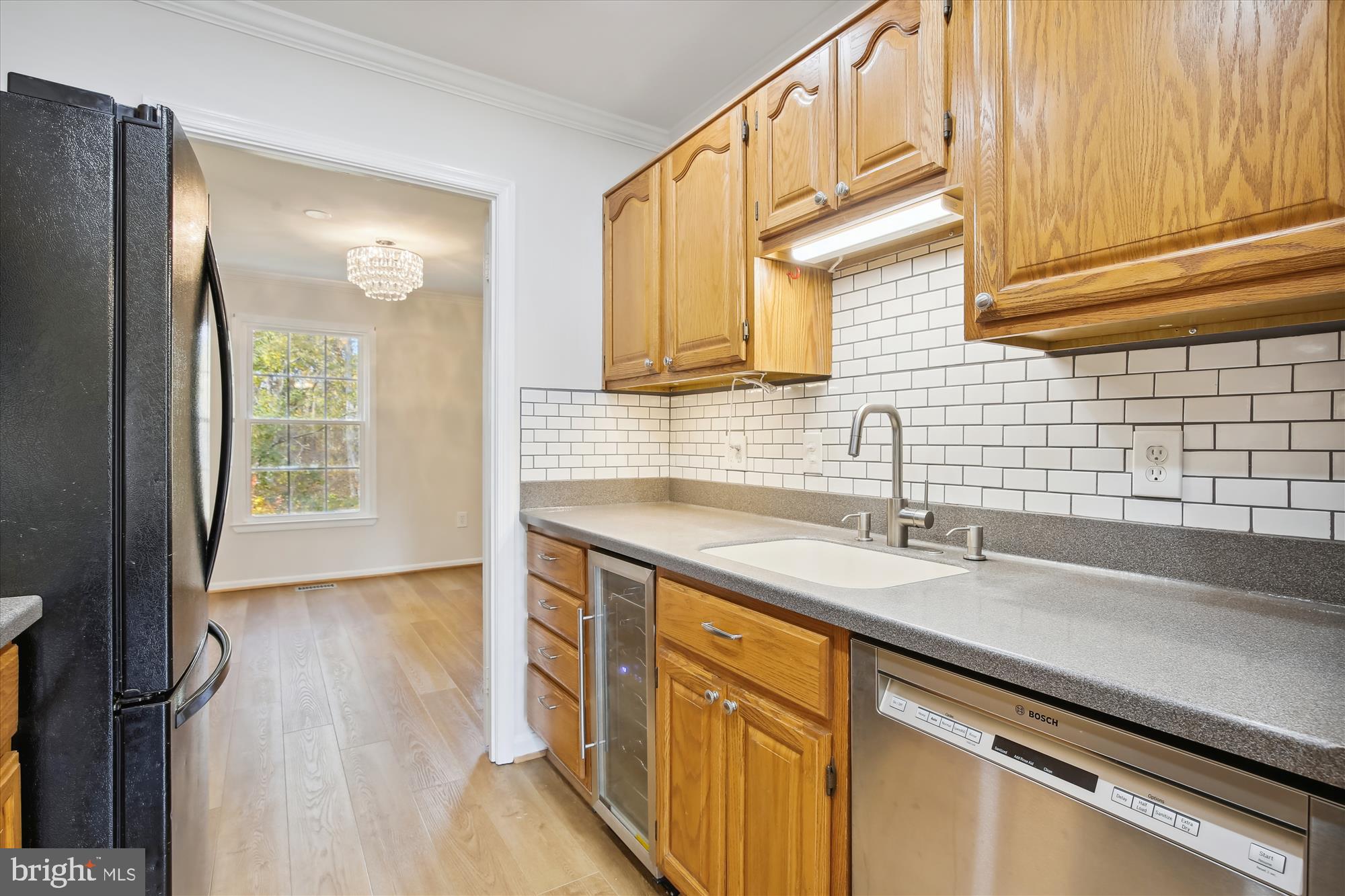 LAKEPOINTE - Residential