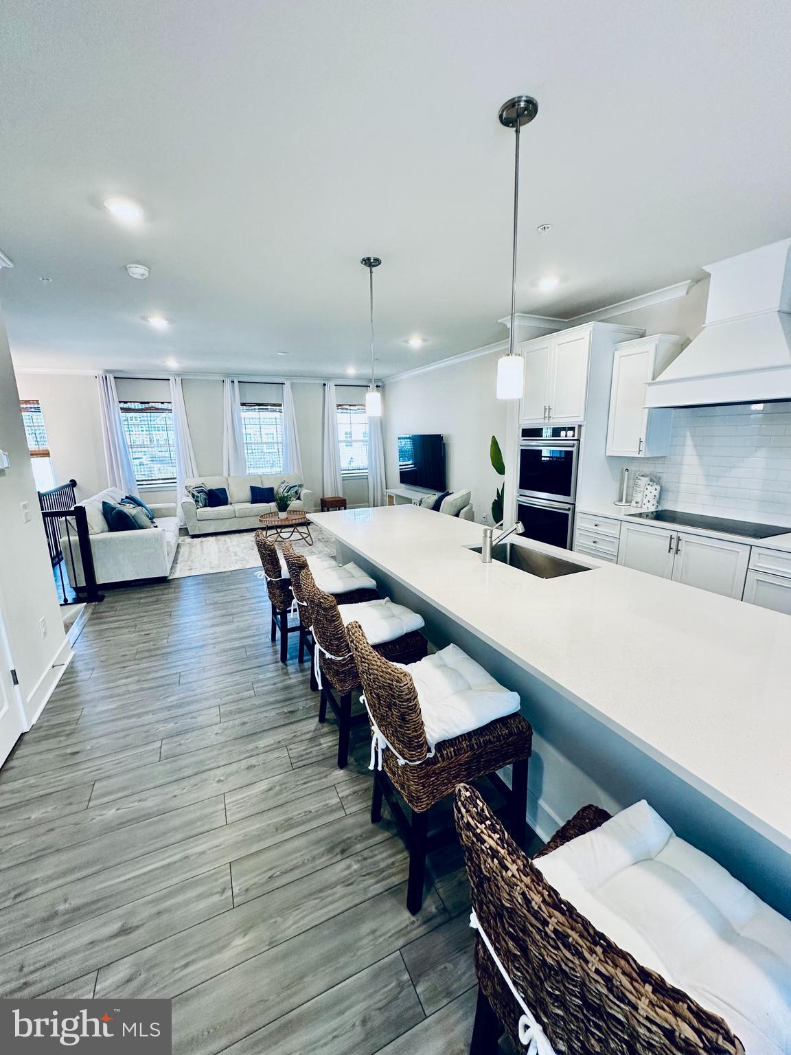 9525 SEASCAPE LANE -5 5