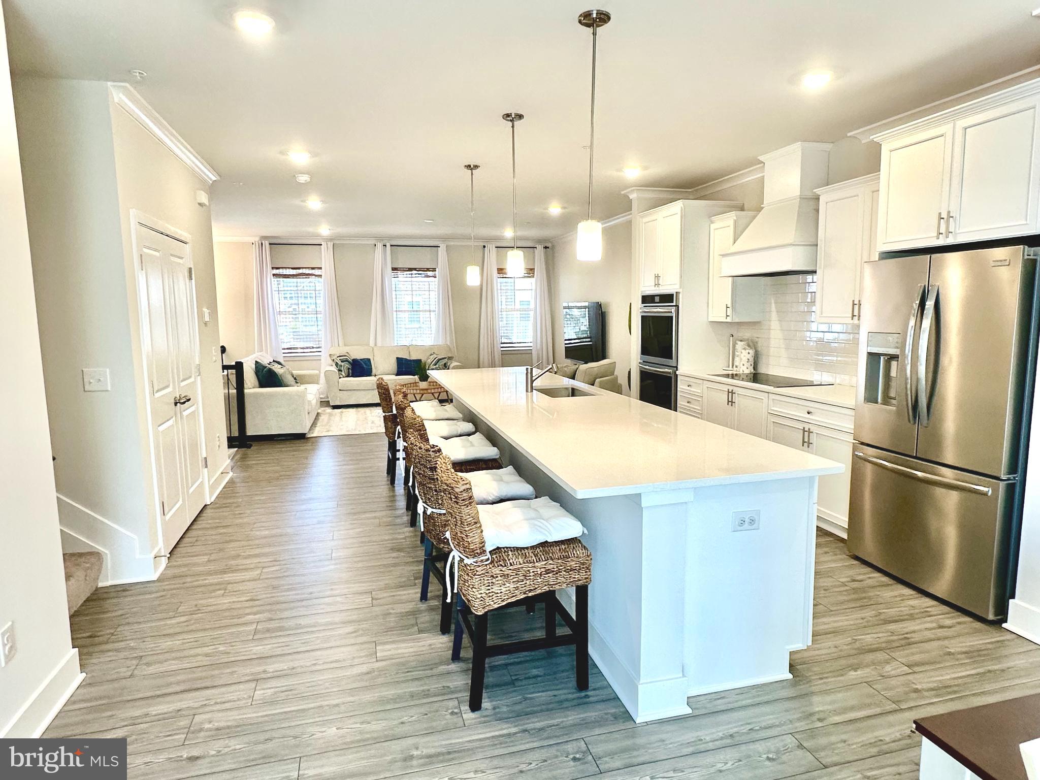 9525 SEASCAPE LANE -5 5