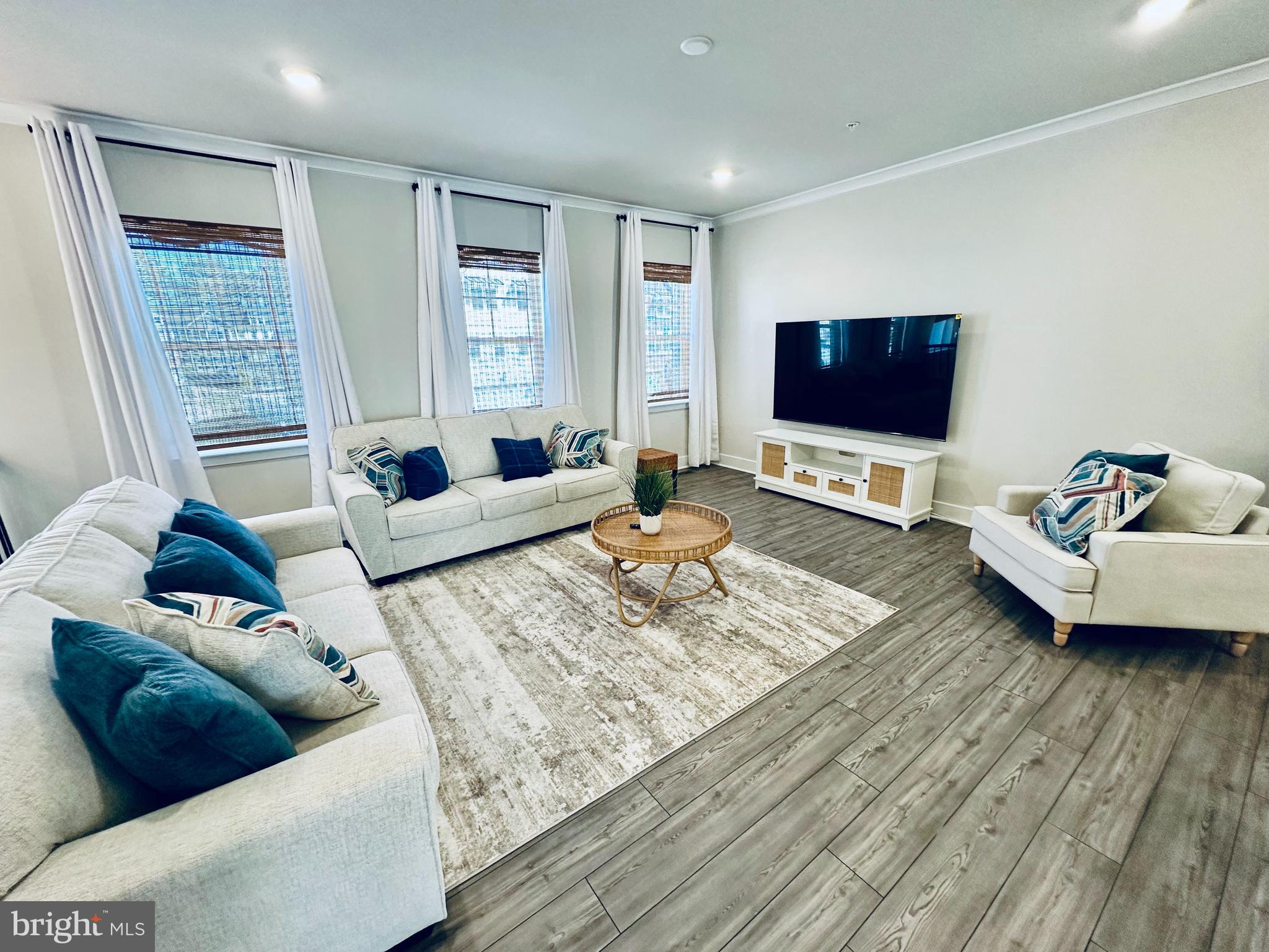 9525 SEASCAPE LANE -5 5