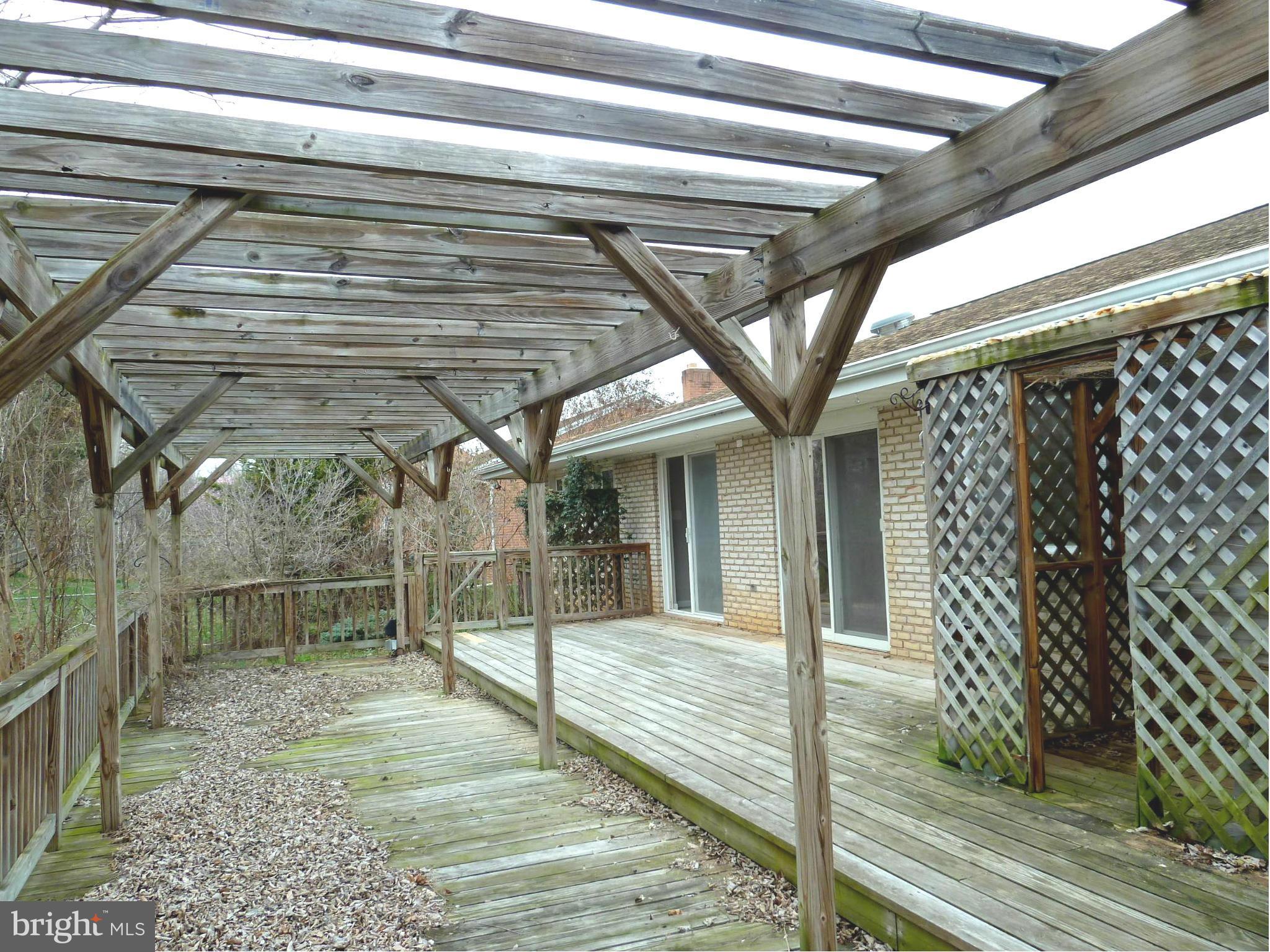 LAKEVIEW - Residential