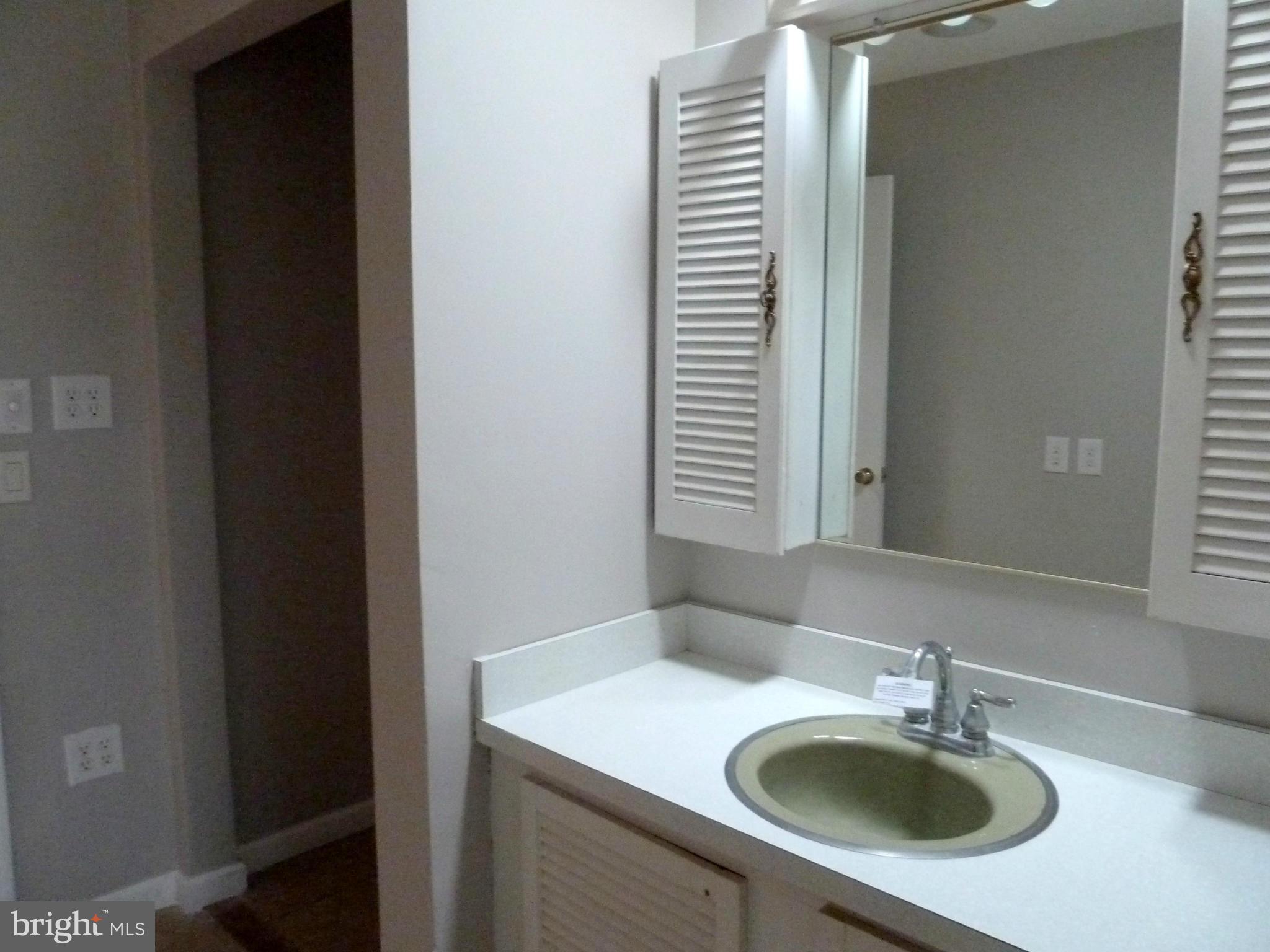 LAKEVIEW - Residential