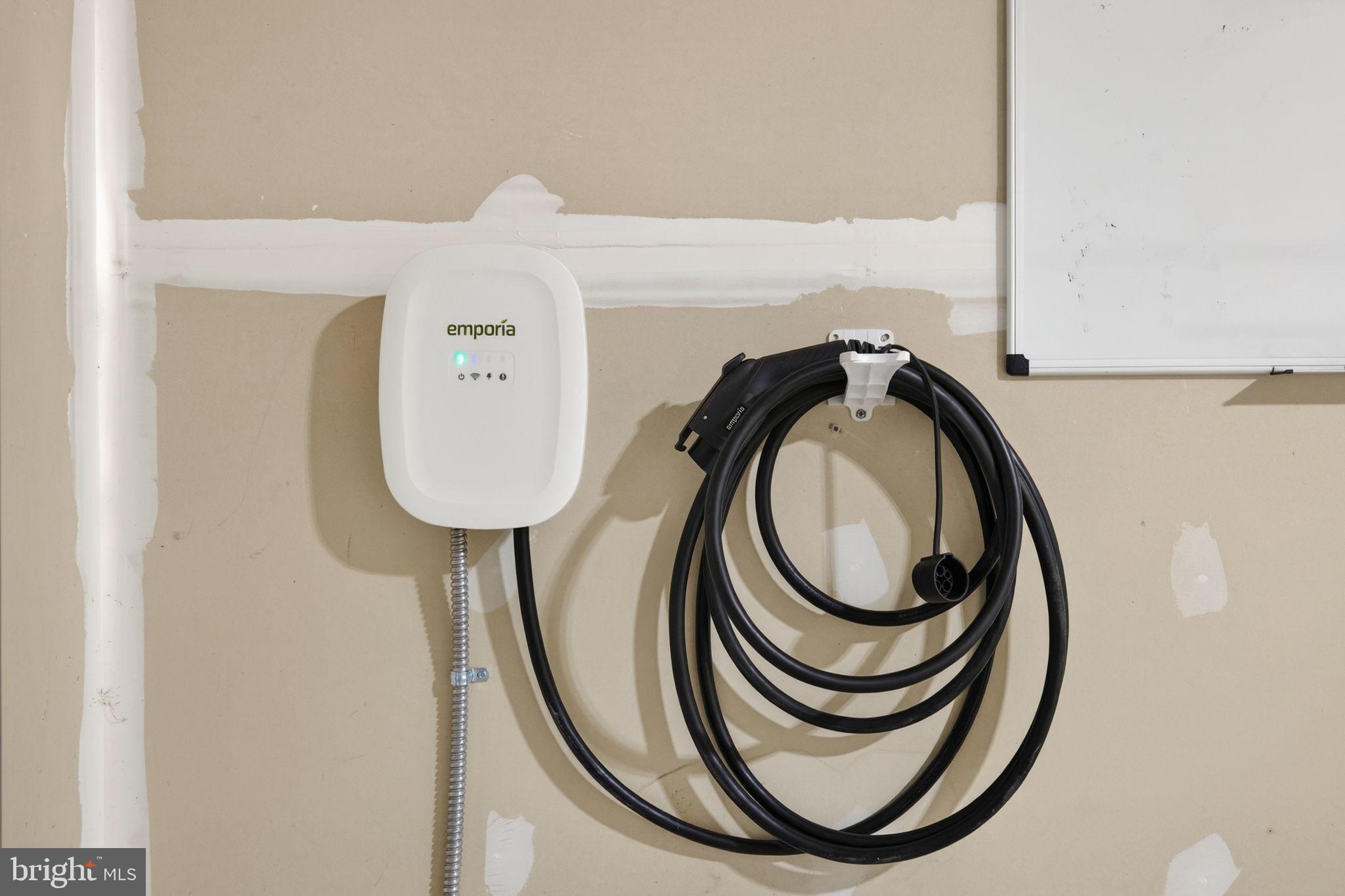 SNOWDEN BRIDGE - Residential Lease