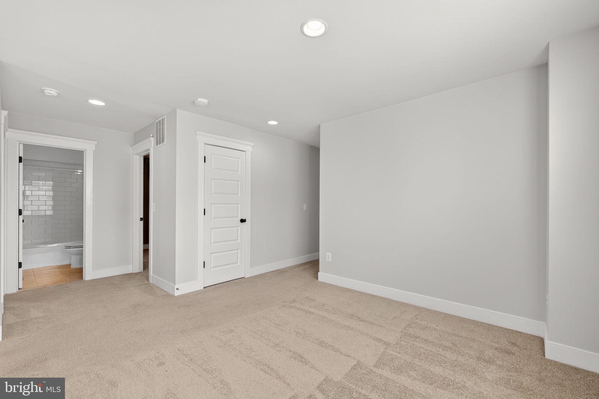 SNOWDEN BRIDGE - Residential Lease