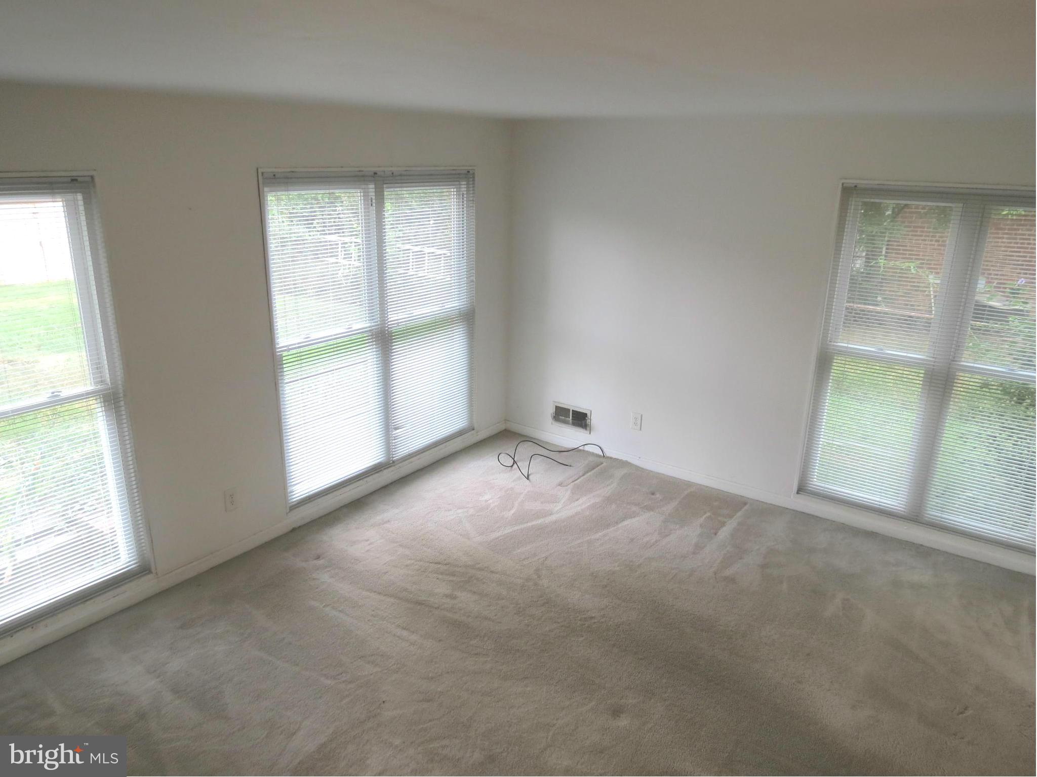 MARLOW HEIGHTS - Residential