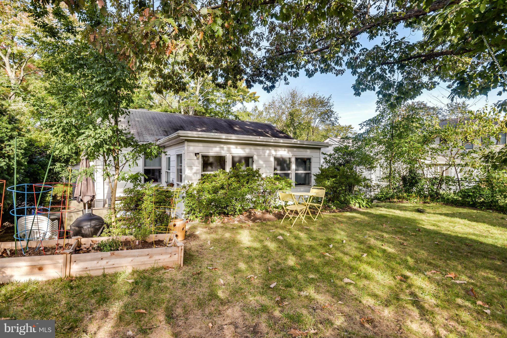 GEORGETOWN VILLAGE - Land