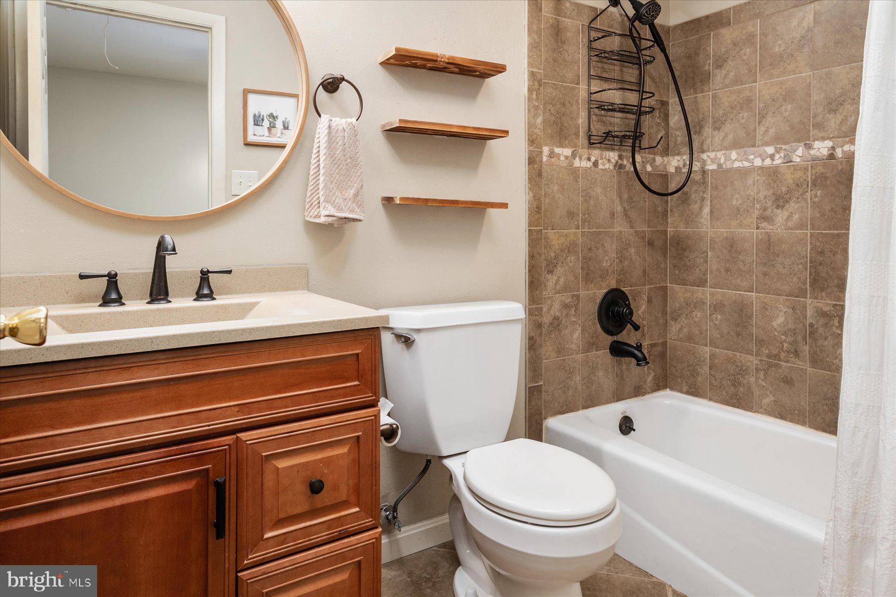 VILLAGE OF OLDE MILL - Residential