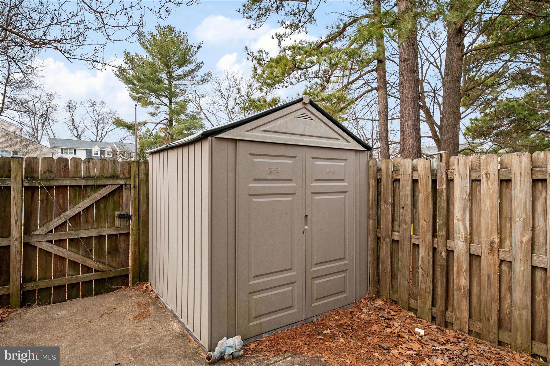 VILLAGE OF OLDE MILL - Residential