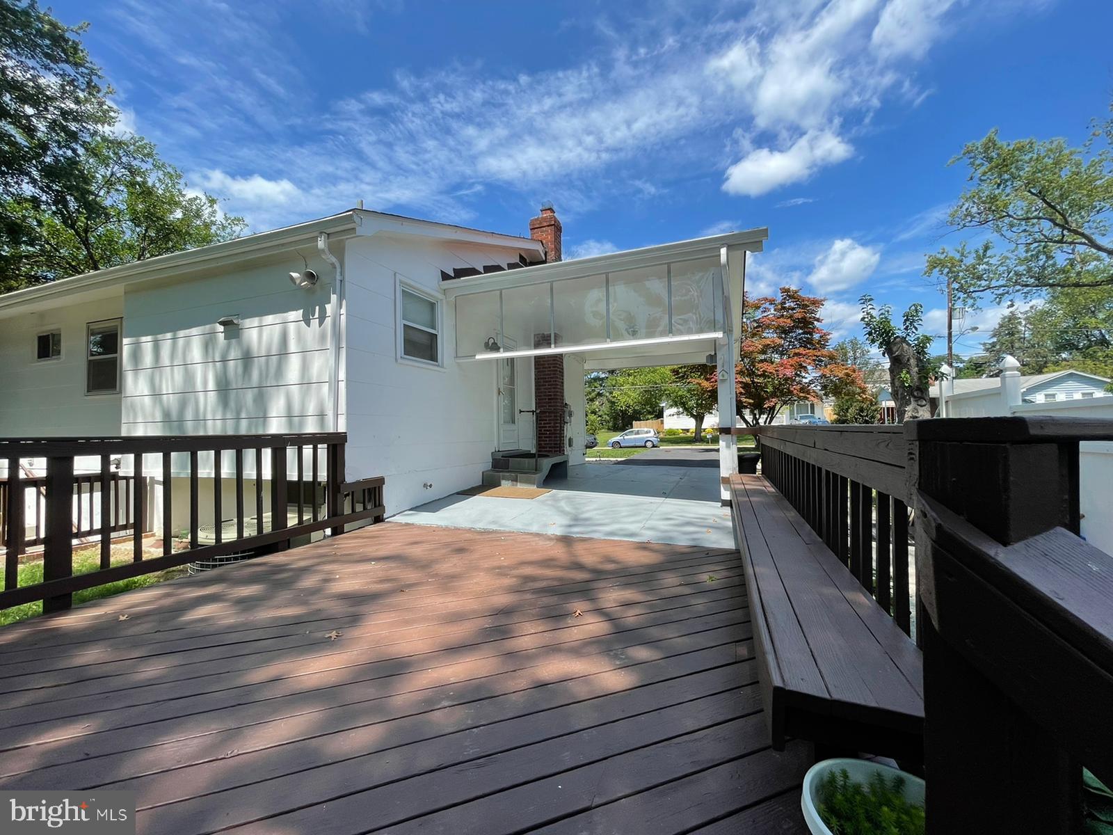 BURGUNDY KNOLLS - Residential