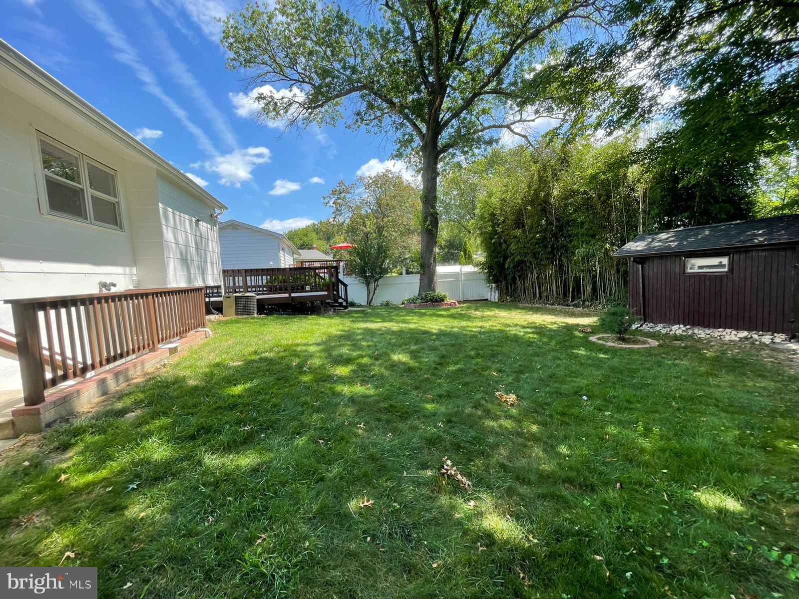 BURGUNDY KNOLLS - Residential