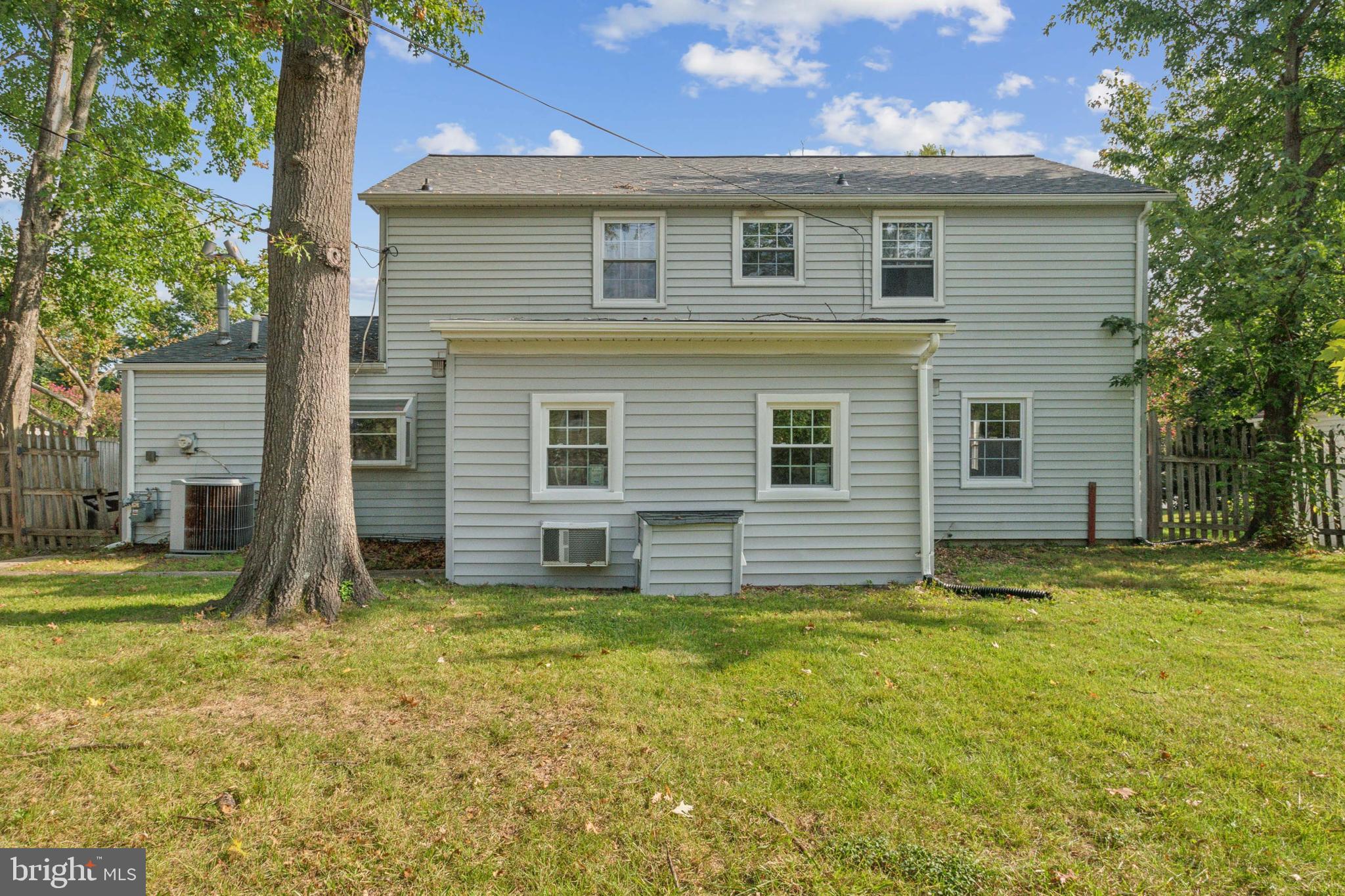 SOMERSET AT BELAIR - Residential