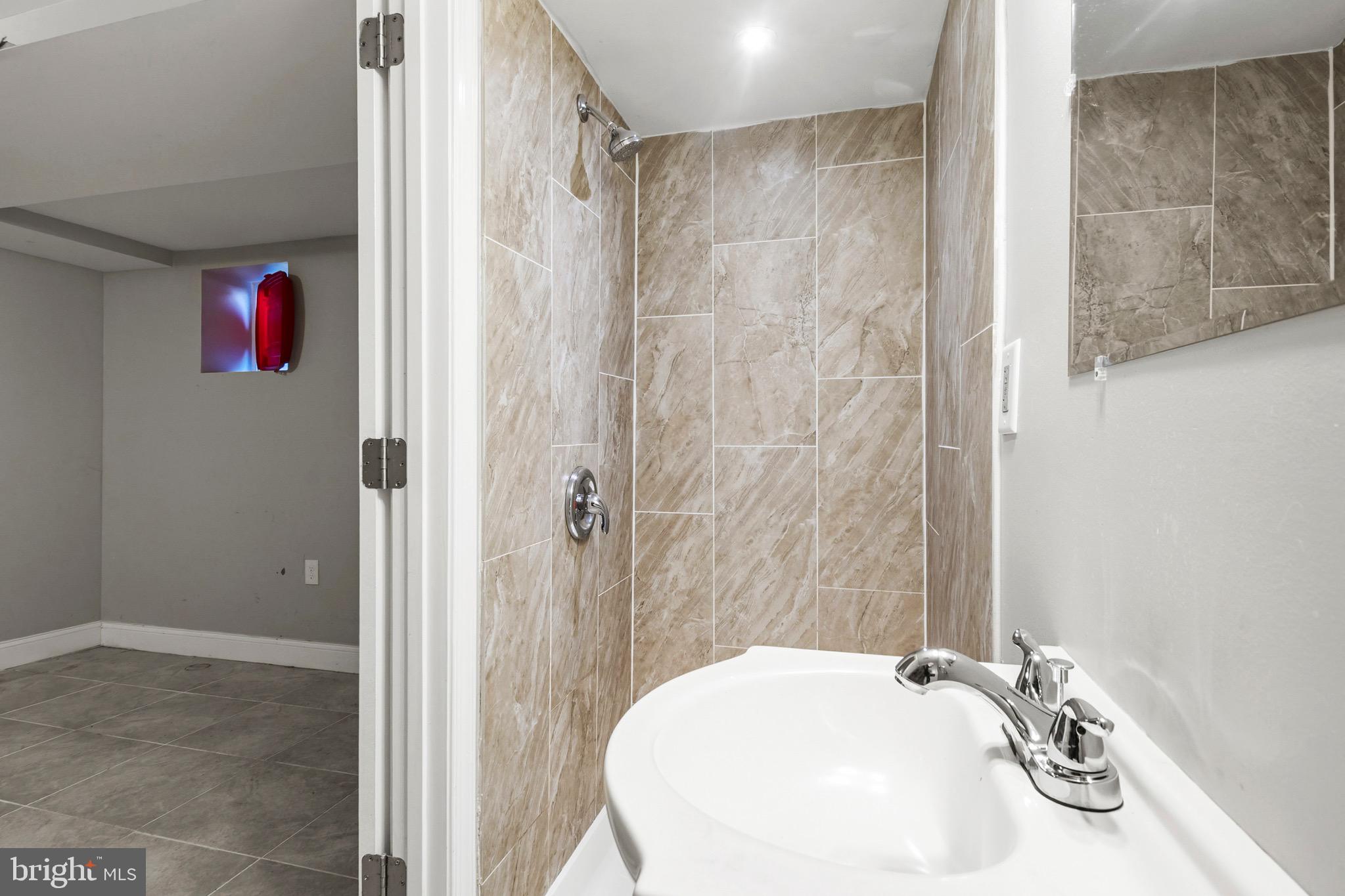 GWYNN FALLS - Residential