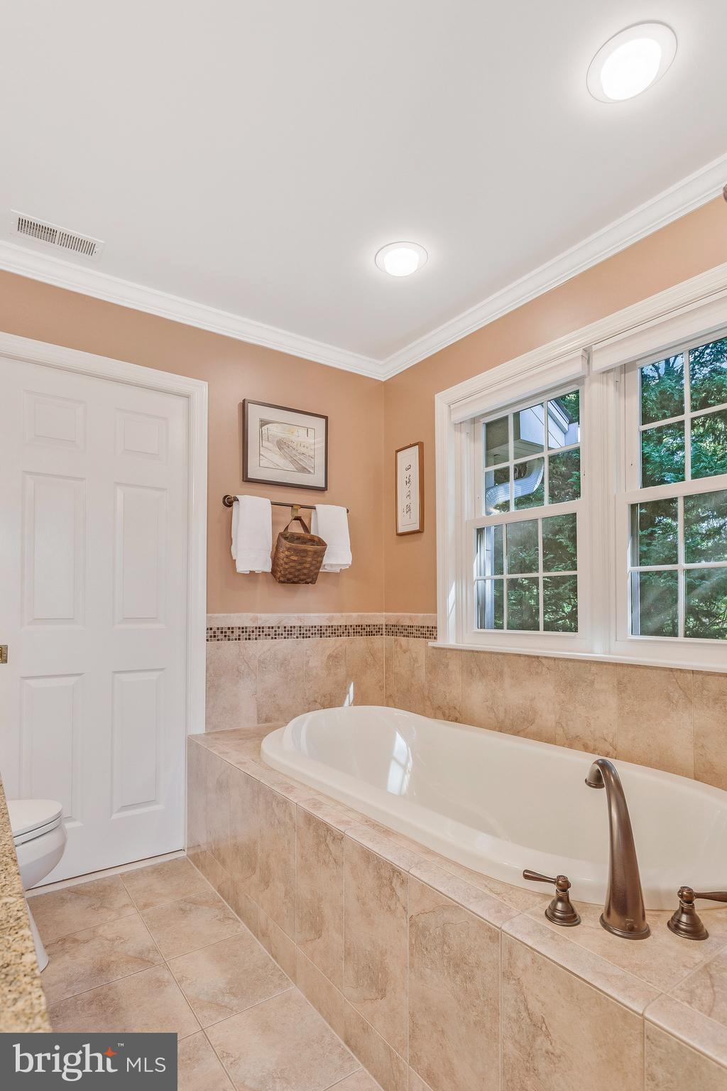 REGULARS - Residential