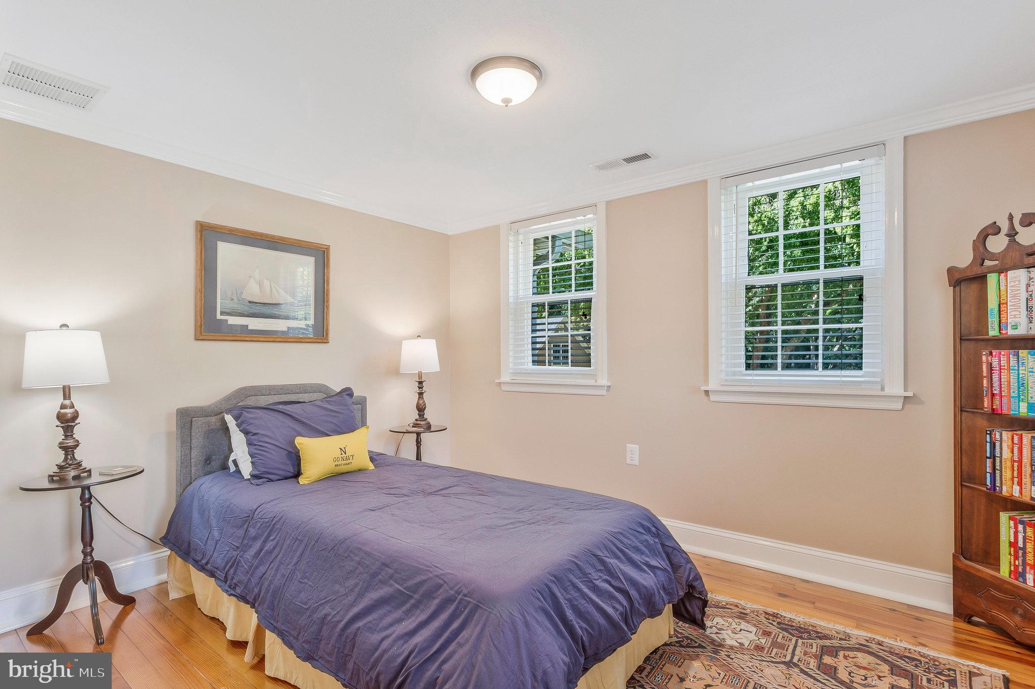 REGULARS - Residential