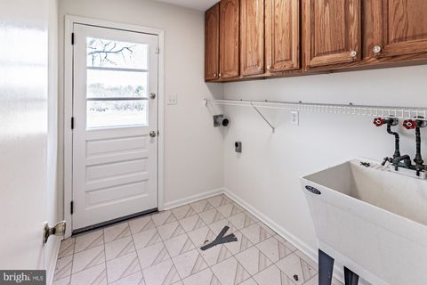 Tiny photo for 16 Bemis Road, NEWARK, DE 19711 (MLS # DENC2099906)