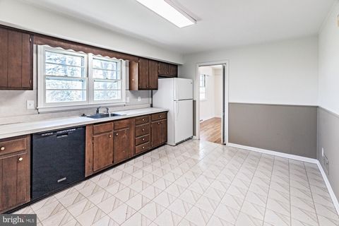 Tiny photo for 16 Bemis Road, NEWARK, DE 19711 (MLS # DENC2099906)