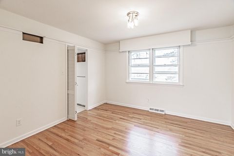 Tiny photo for 16 Bemis Road, NEWARK, DE 19711 (MLS # DENC2099906)