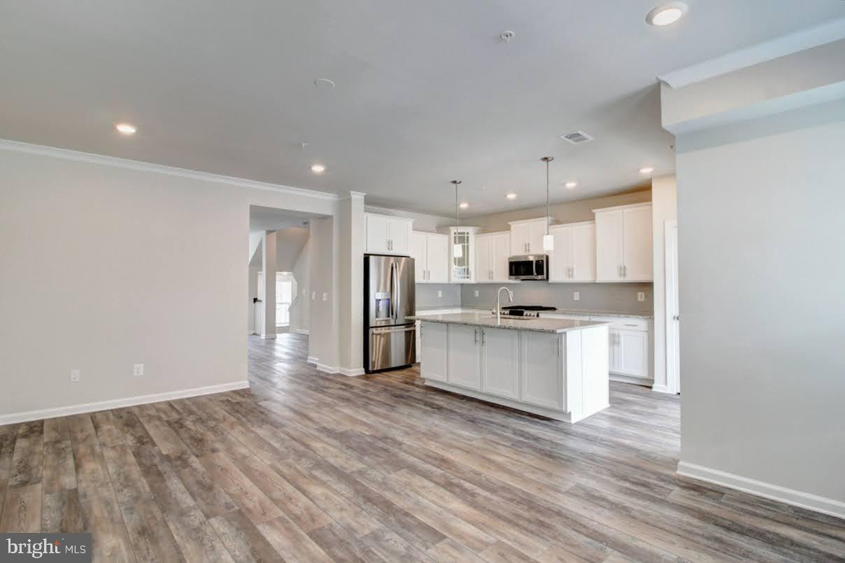 JEFFERSON PLACE - Residential Lease