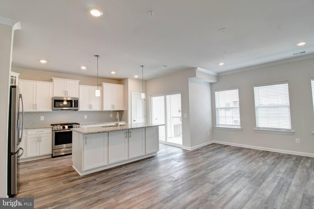 JEFFERSON PLACE - Residential Lease