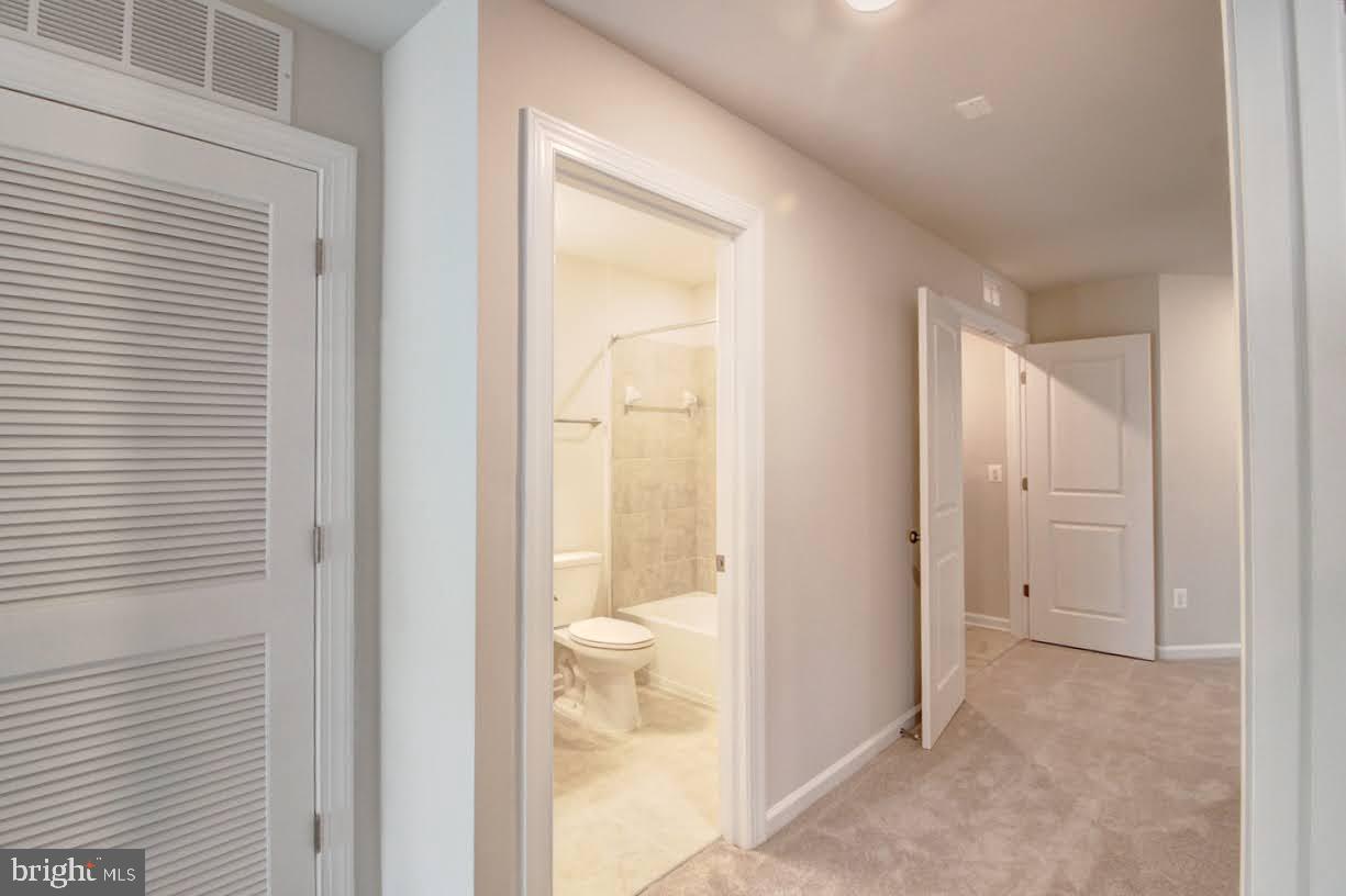 JEFFERSON PLACE - Residential Lease