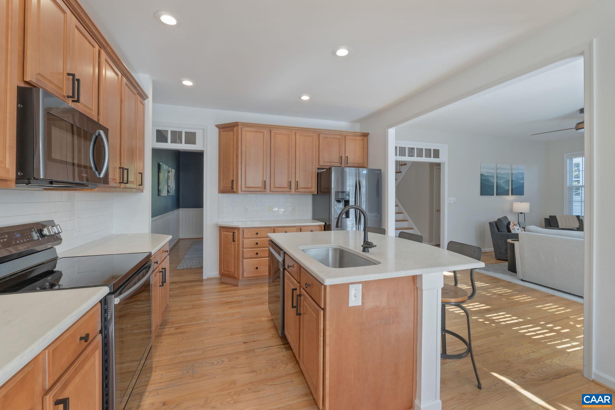 GRAYROCK - Residential