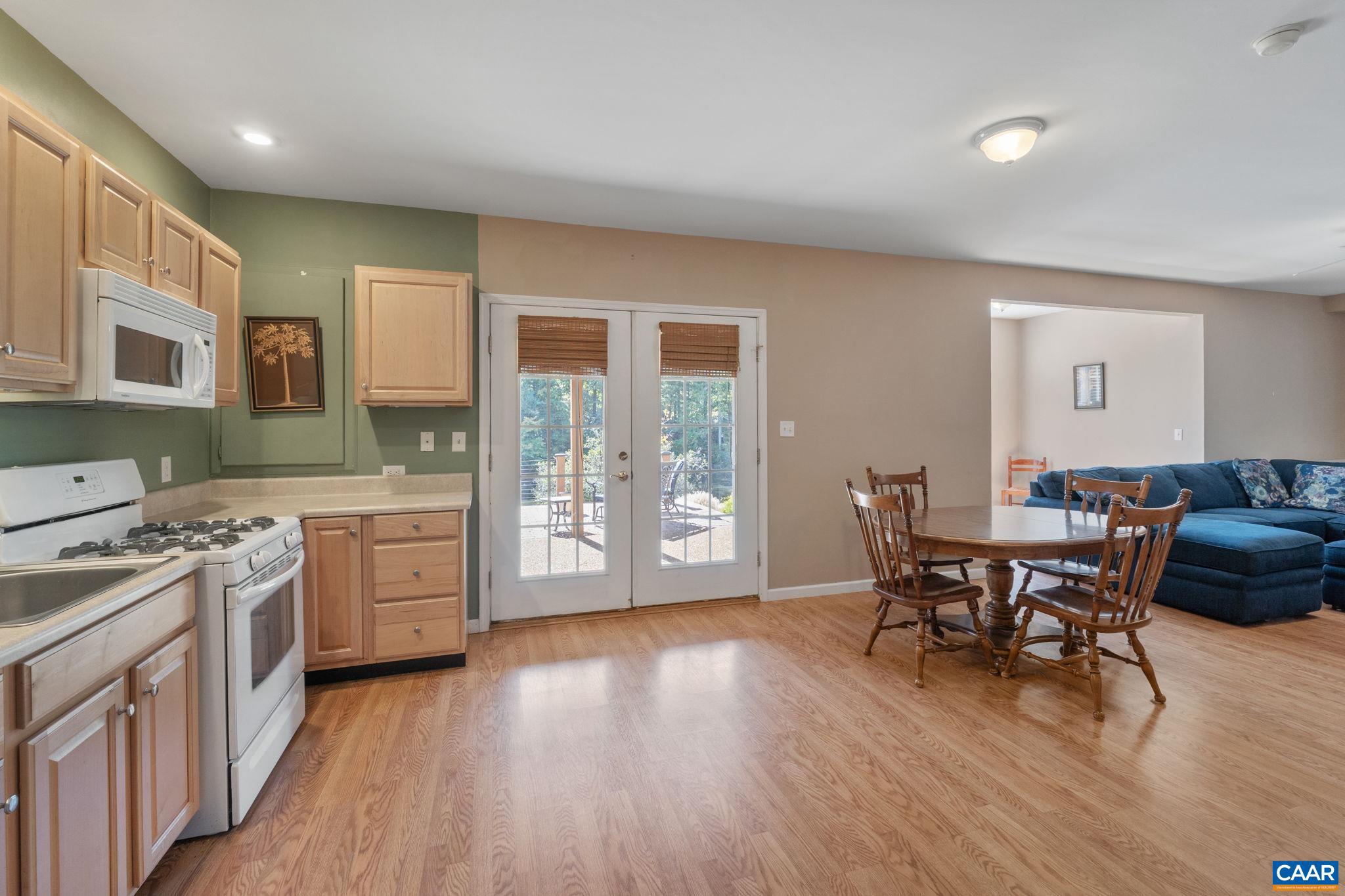 GRAYROCK - Residential