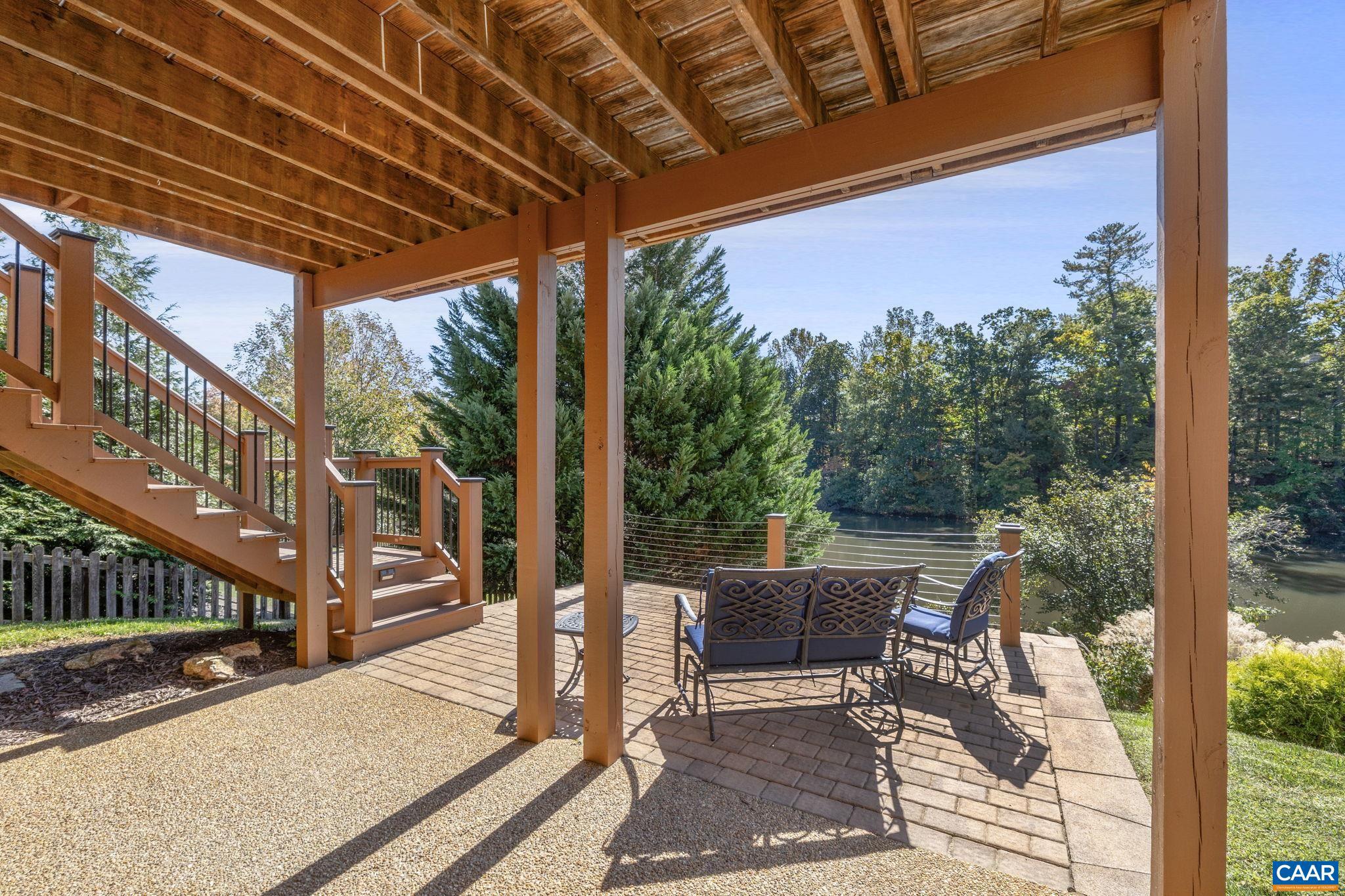 GRAYROCK - Residential