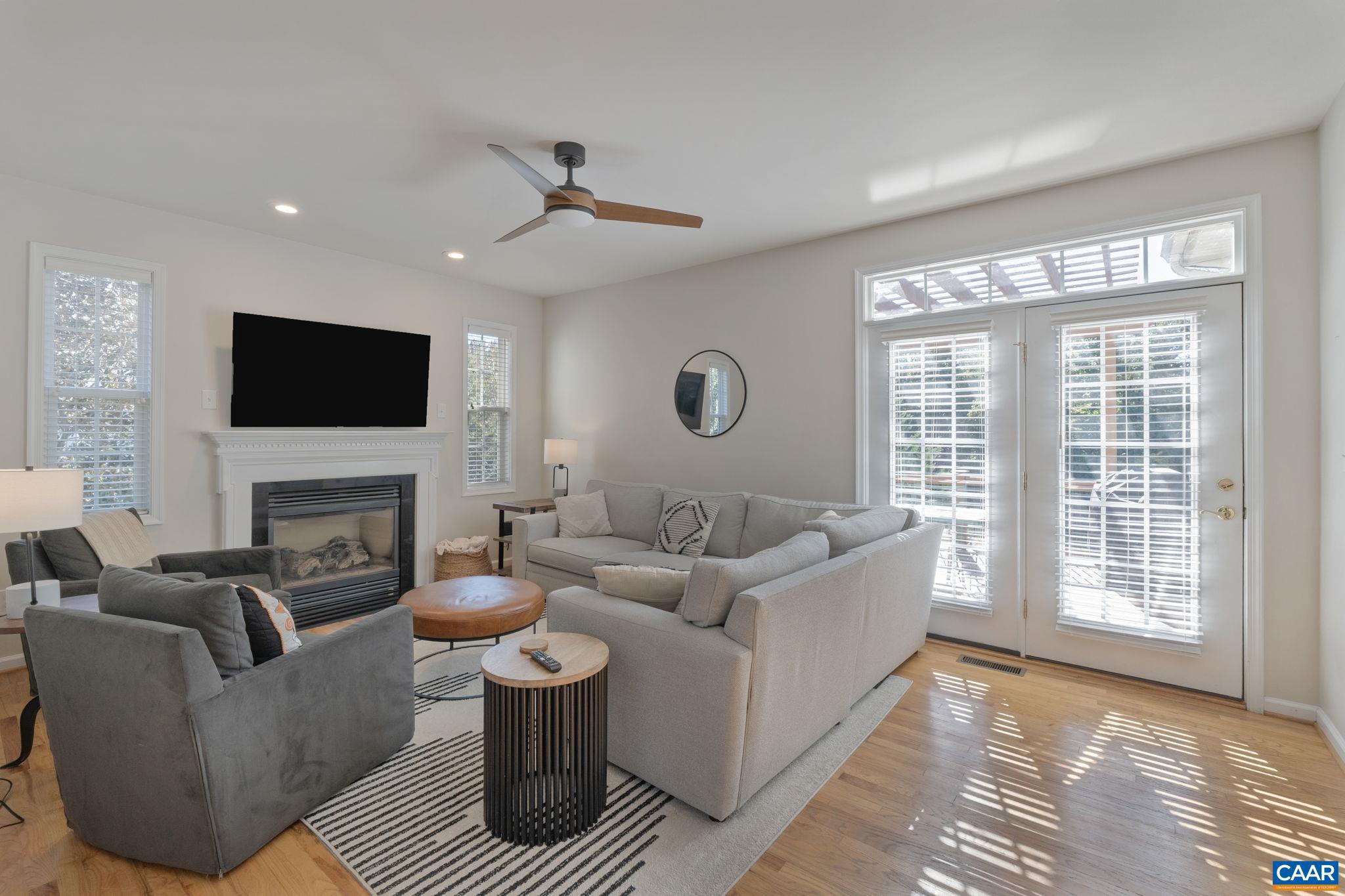 GRAYROCK - Residential