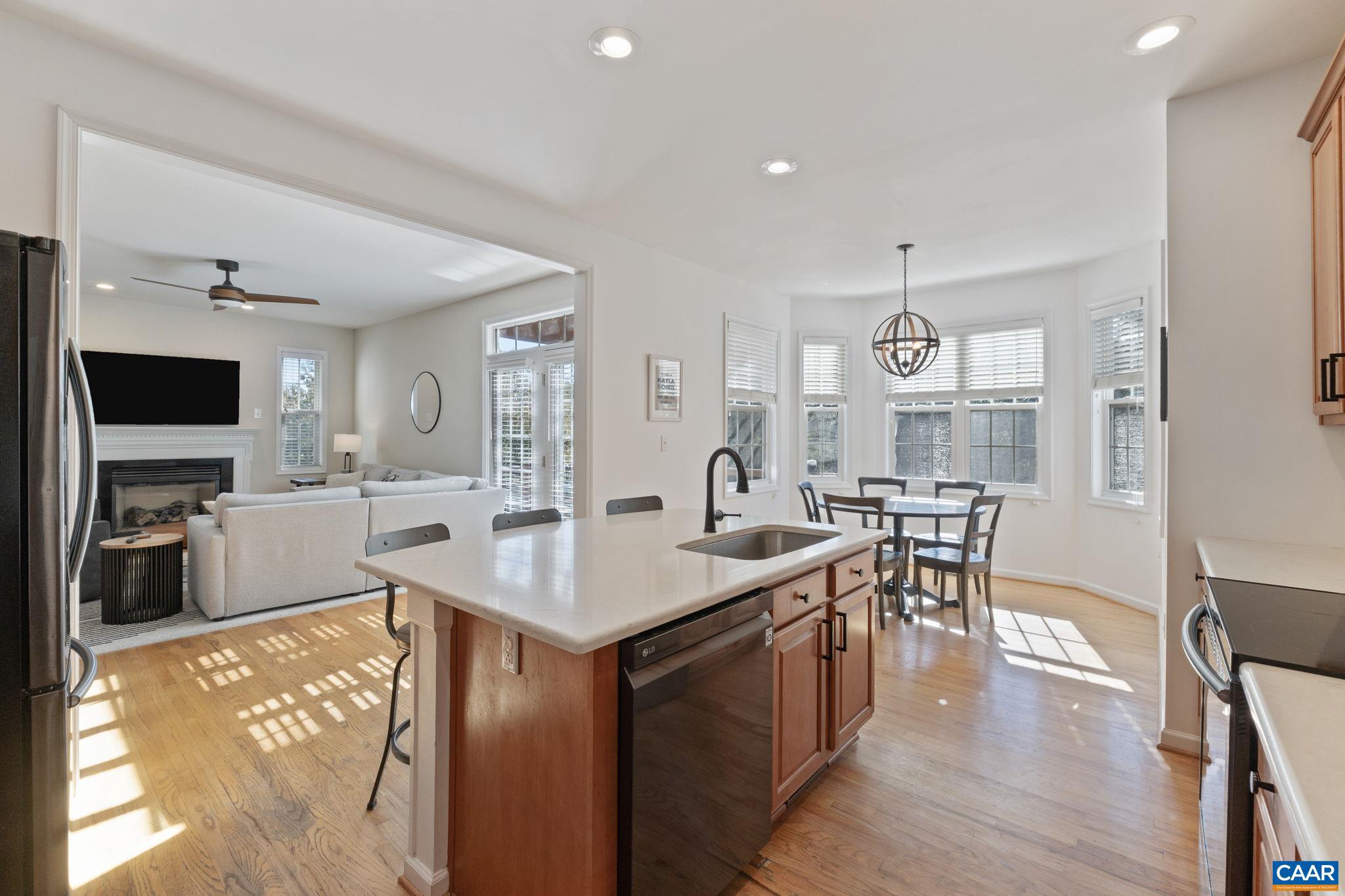 GRAYROCK - Residential