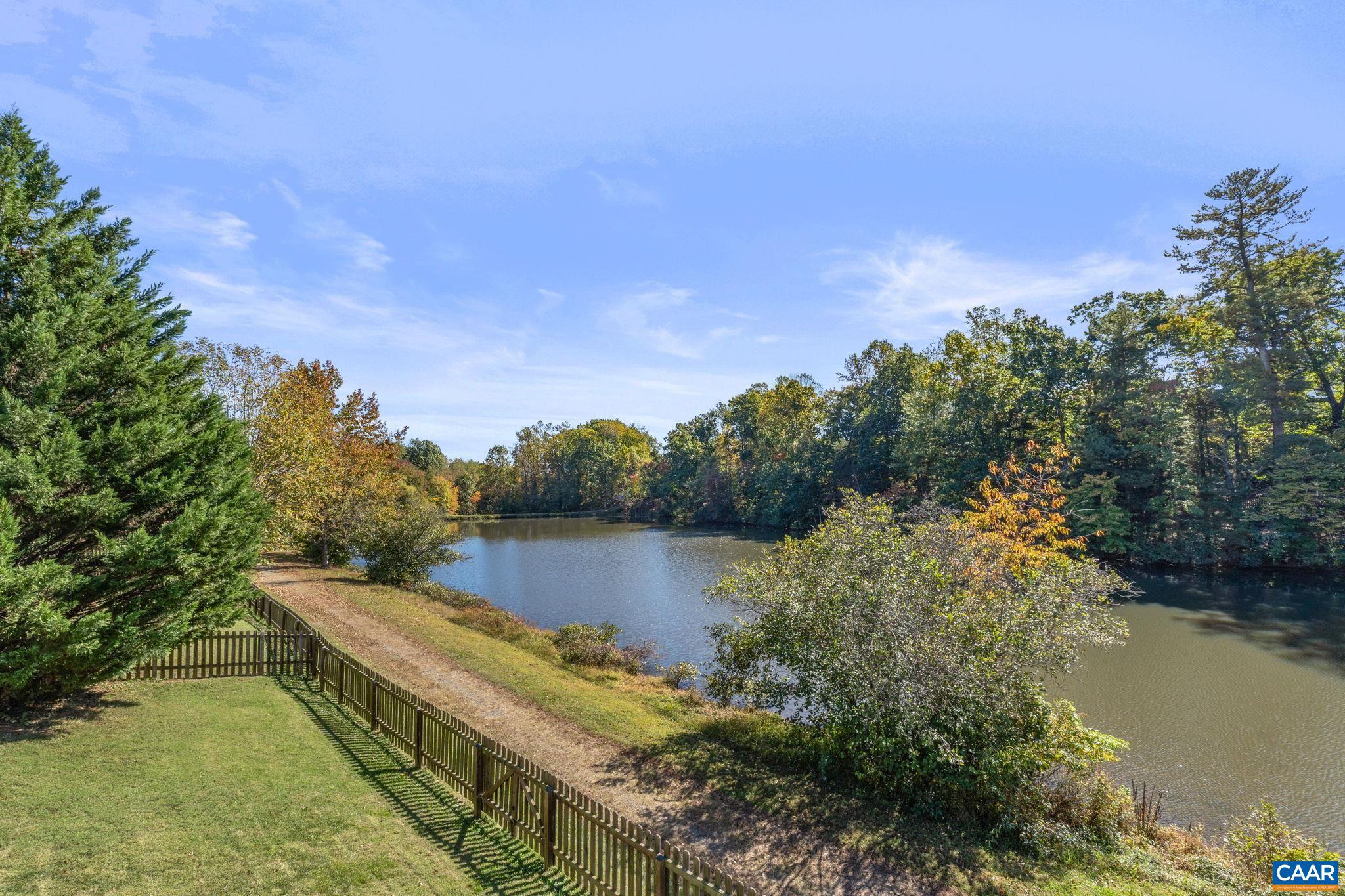 GRAYROCK - Residential