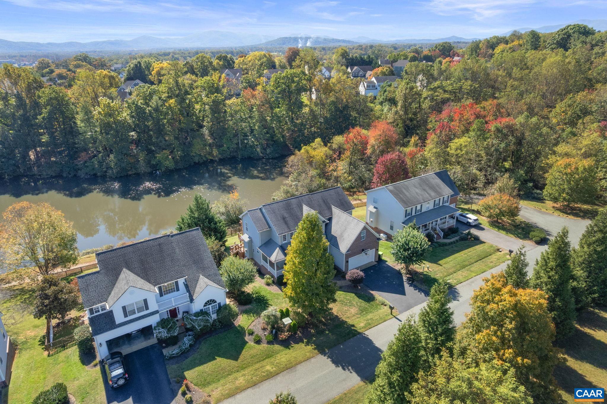 GRAYROCK - Residential