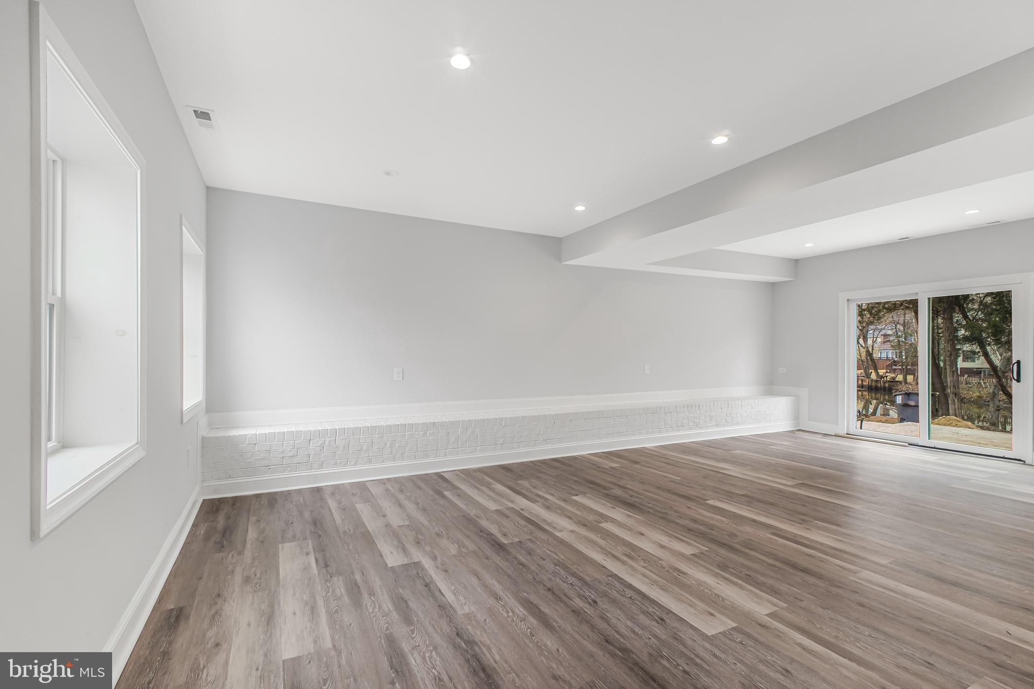 AQUIA HARBOUR - Residential