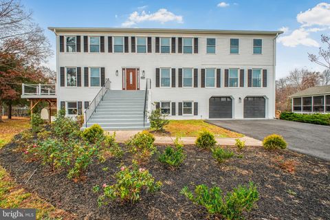 1002 POTOMAC DRIVE STAFFORD VA 22554