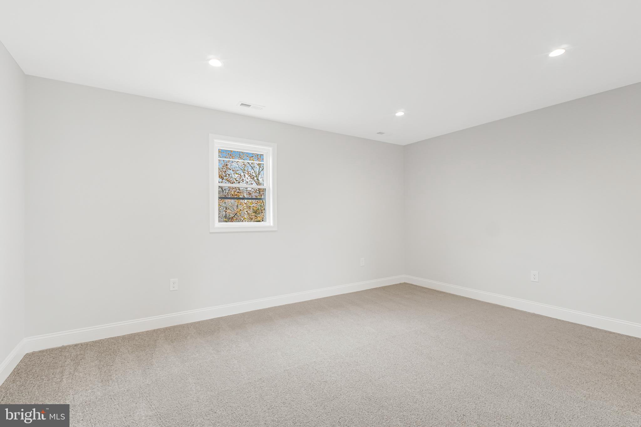 AQUIA HARBOUR - Residential