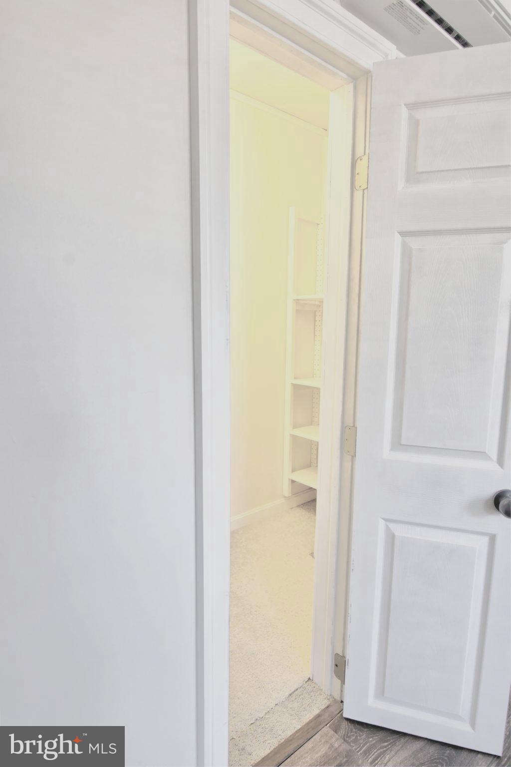 BUTCHERS HILL - Residential