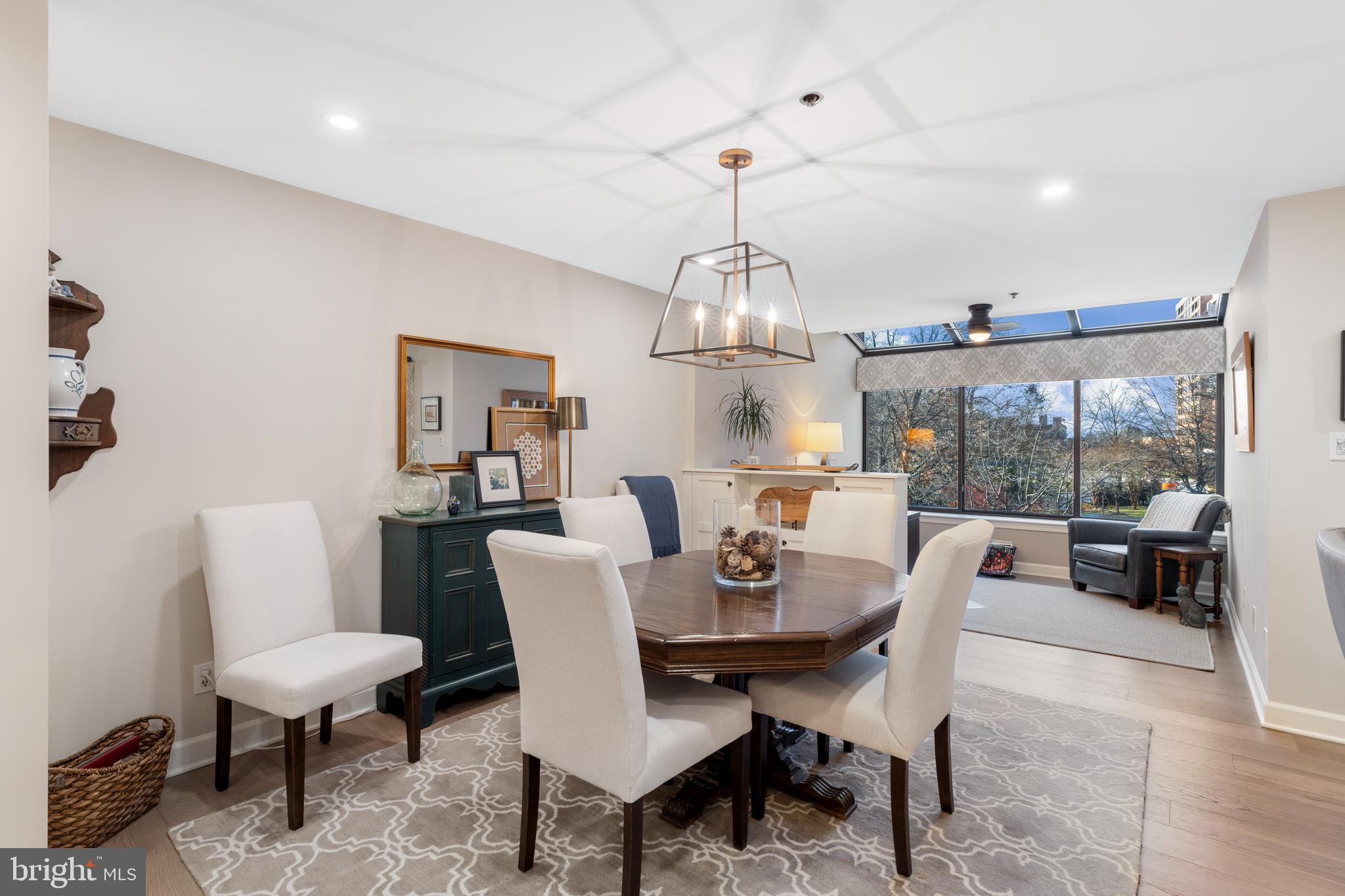 TOWSON - Residential