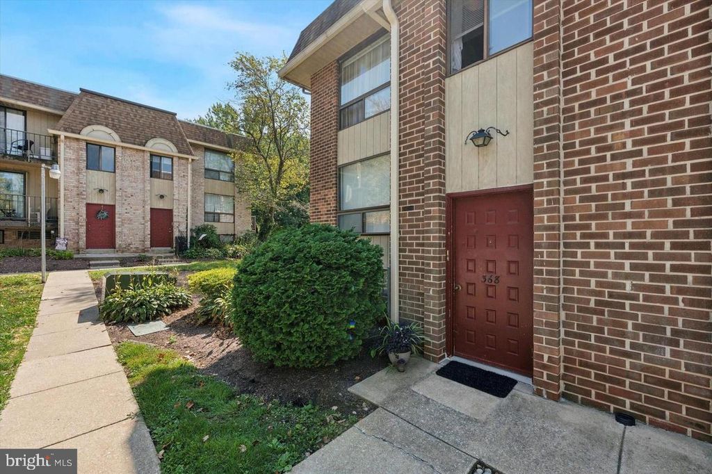 Photo of 368 Saybrook Lane, WALLINGFORD, PA 19086 (MLS # PADE2099854)